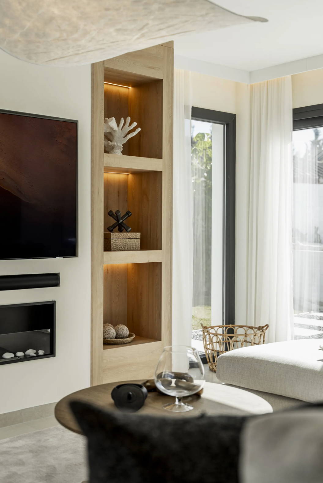 Villa 5 Bedrooms 5 Bathrooms in Marbella, Costa del Sol