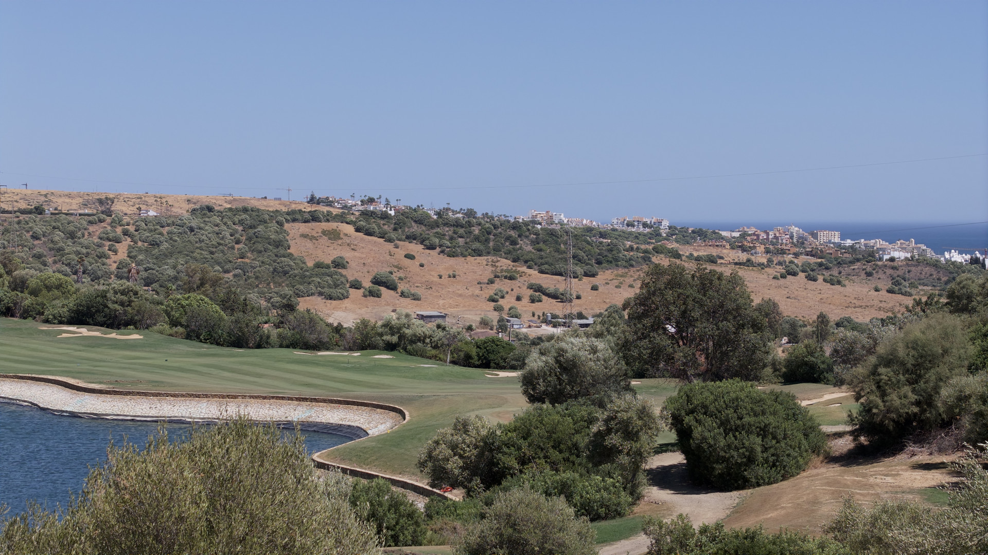 Villa 4 Bedrooms 4 Bathrooms in Estepona, Costa del Sol