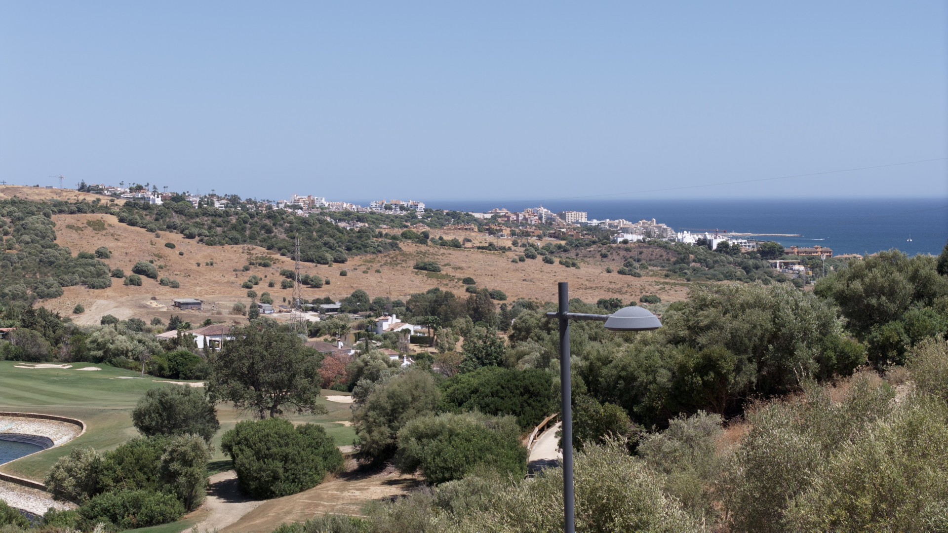 Villa 4 Bedrooms 4 Bathrooms in Estepona, Costa del Sol