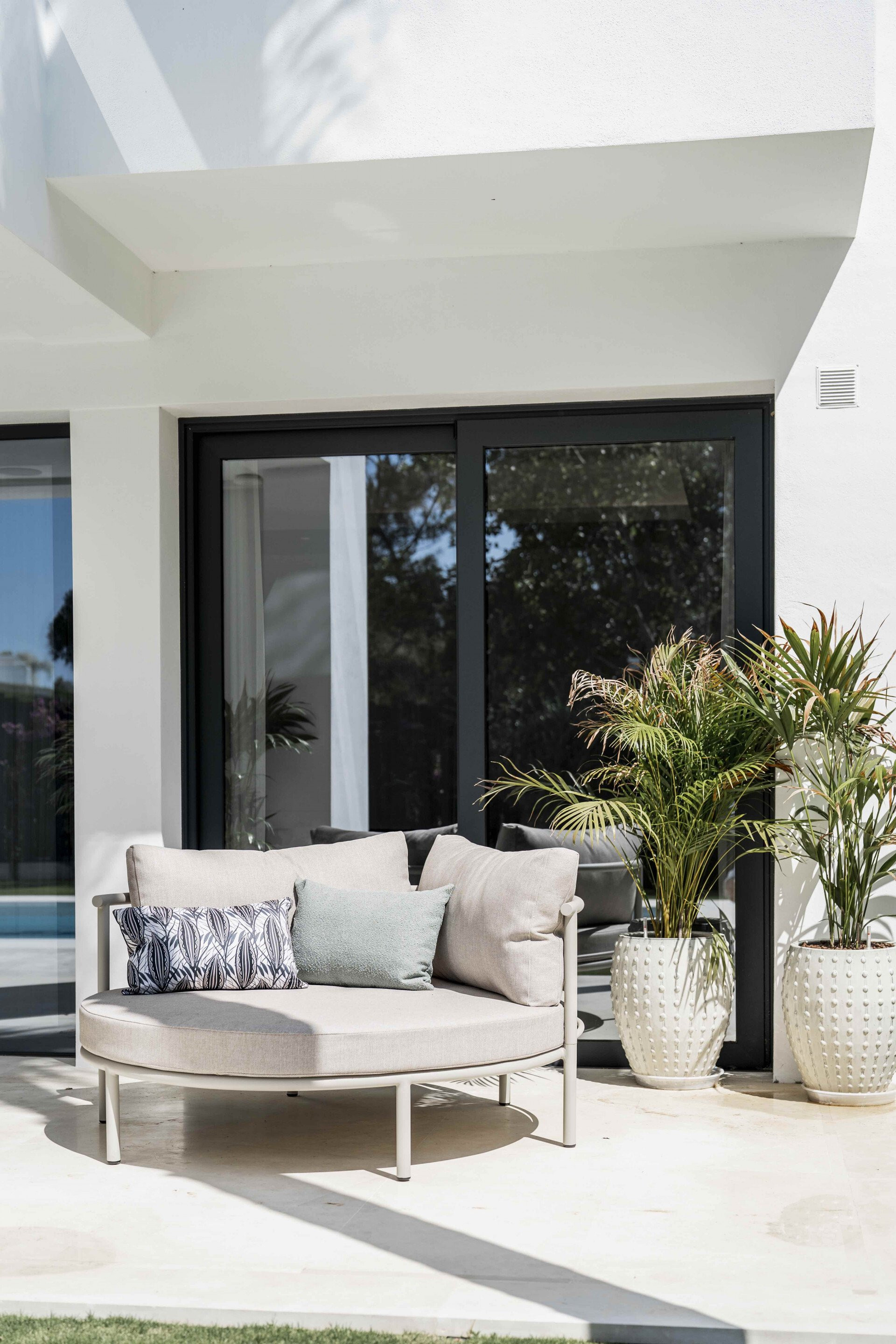 Villa 4 Bedrooms 4 Bathrooms in Estepona, Costa del Sol