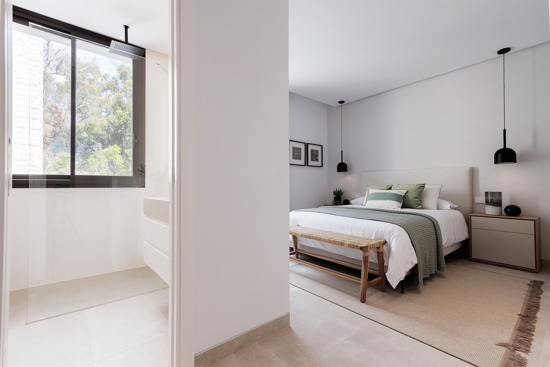 Villa 4 Bedrooms 4 Bathrooms in Marbella, Costa del Sol