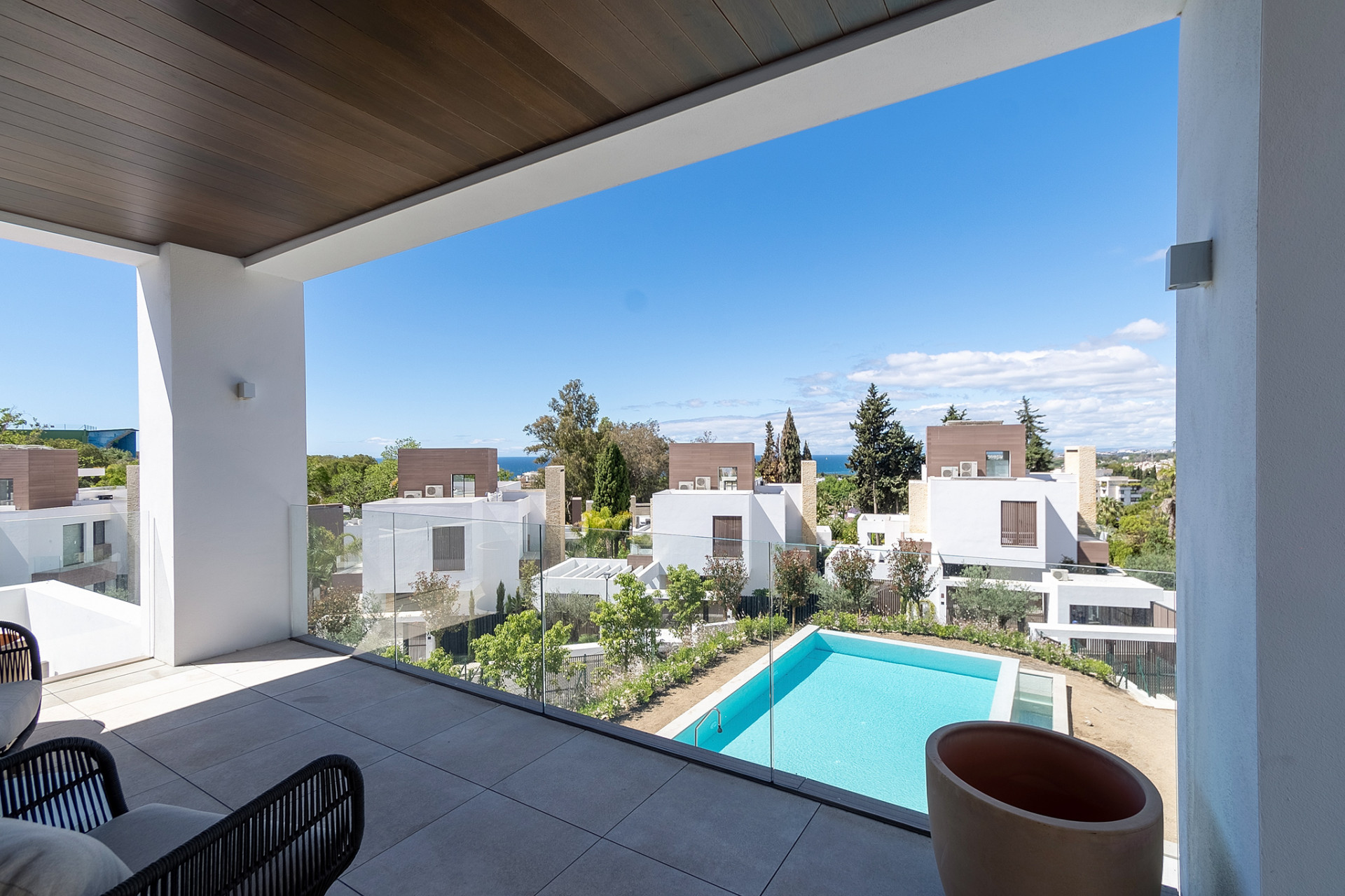 Villa 4 Bedrooms 4 Bathrooms in Marbella, Costa del Sol