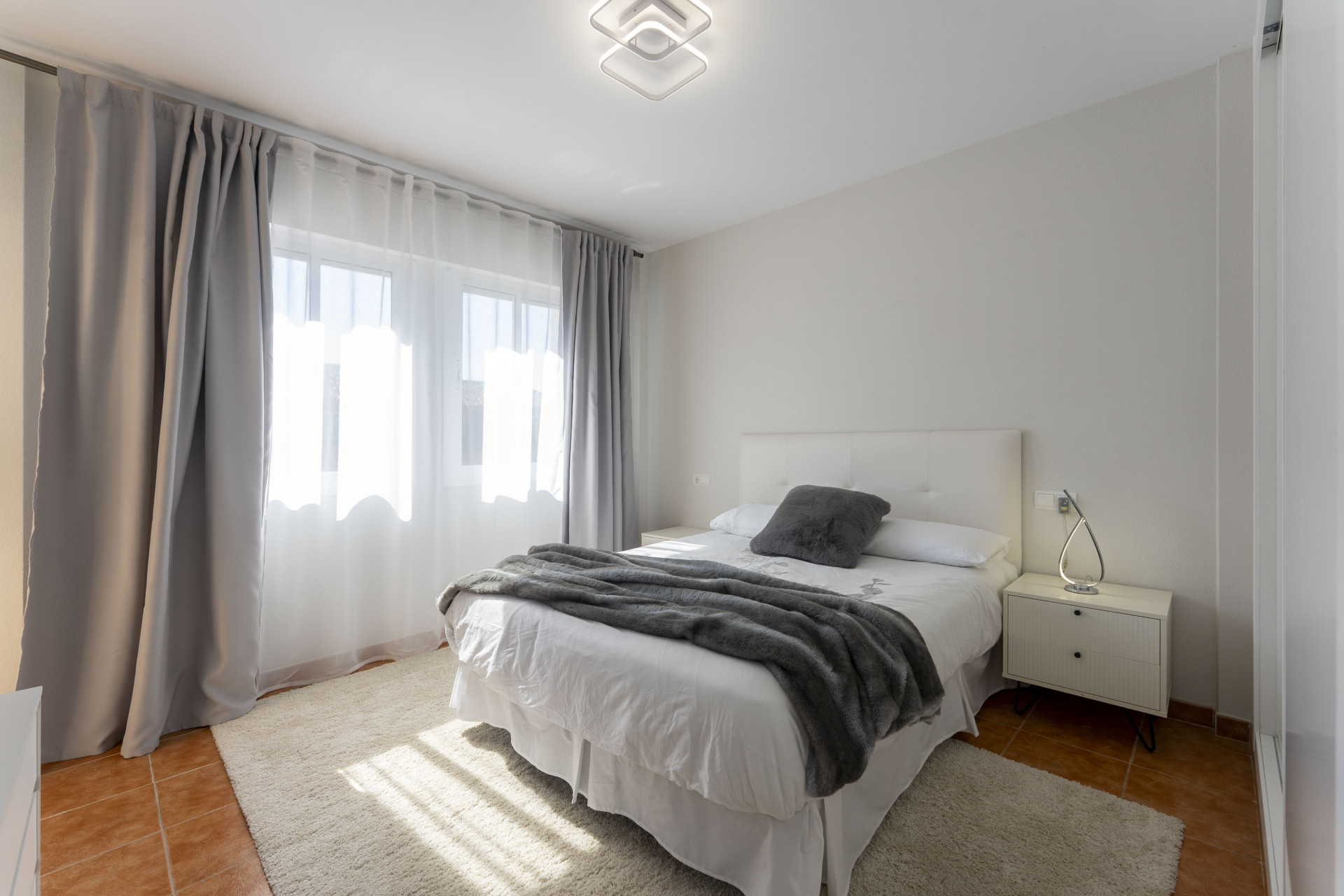 Town House 3 Bedrooms 3 Bathrooms in Marbella, Costa del Sol