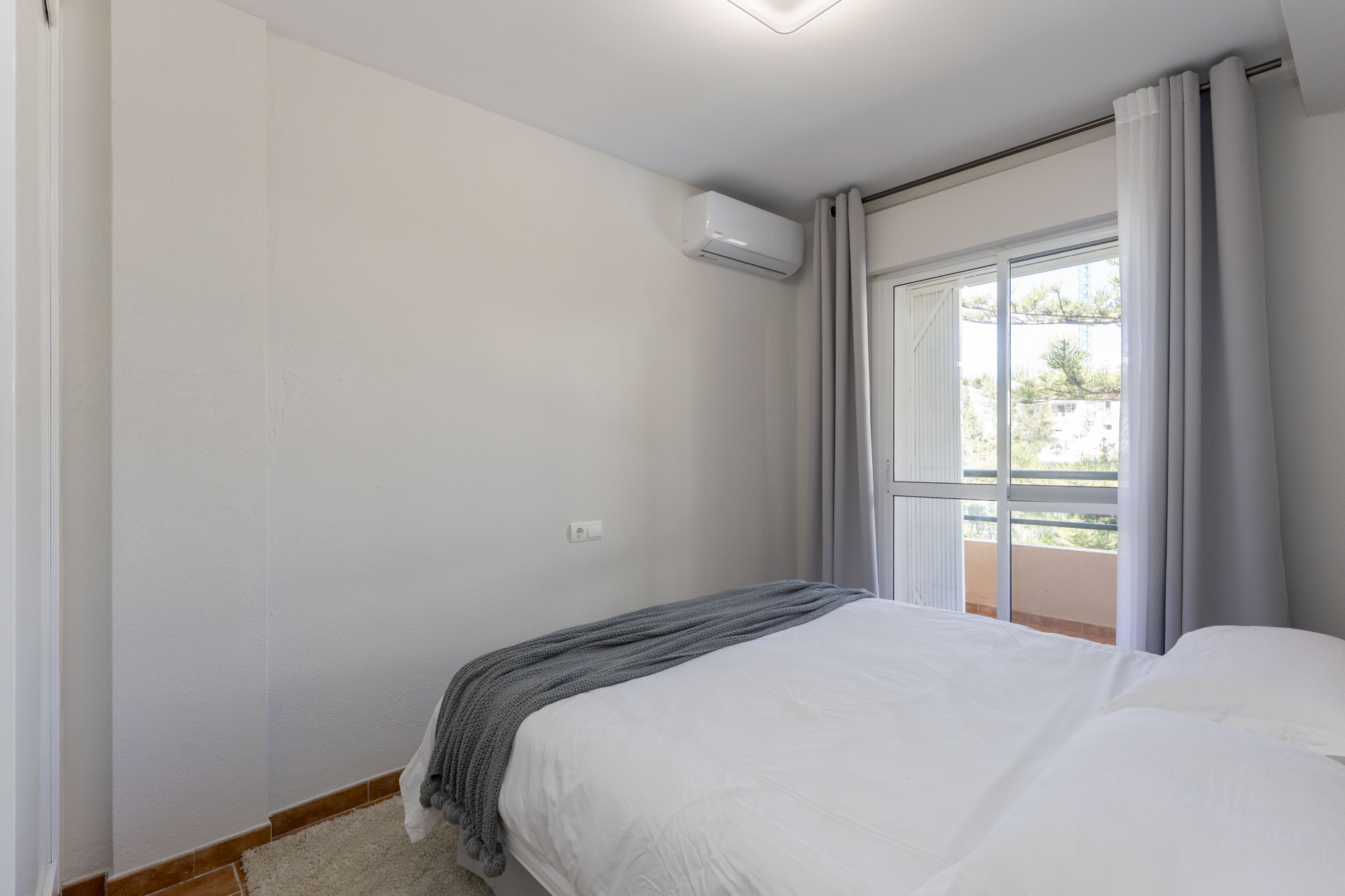 Town House 3 Bedrooms 3 Bathrooms in Marbella, Costa del Sol