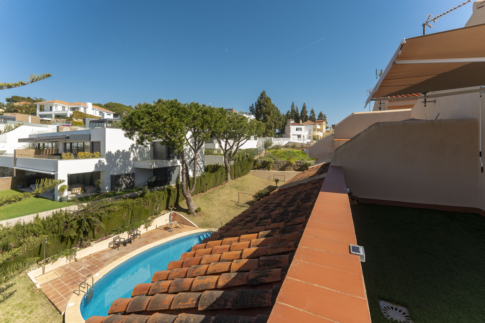 Town House 3 Bedrooms 3 Bathrooms in Marbella, Costa del Sol