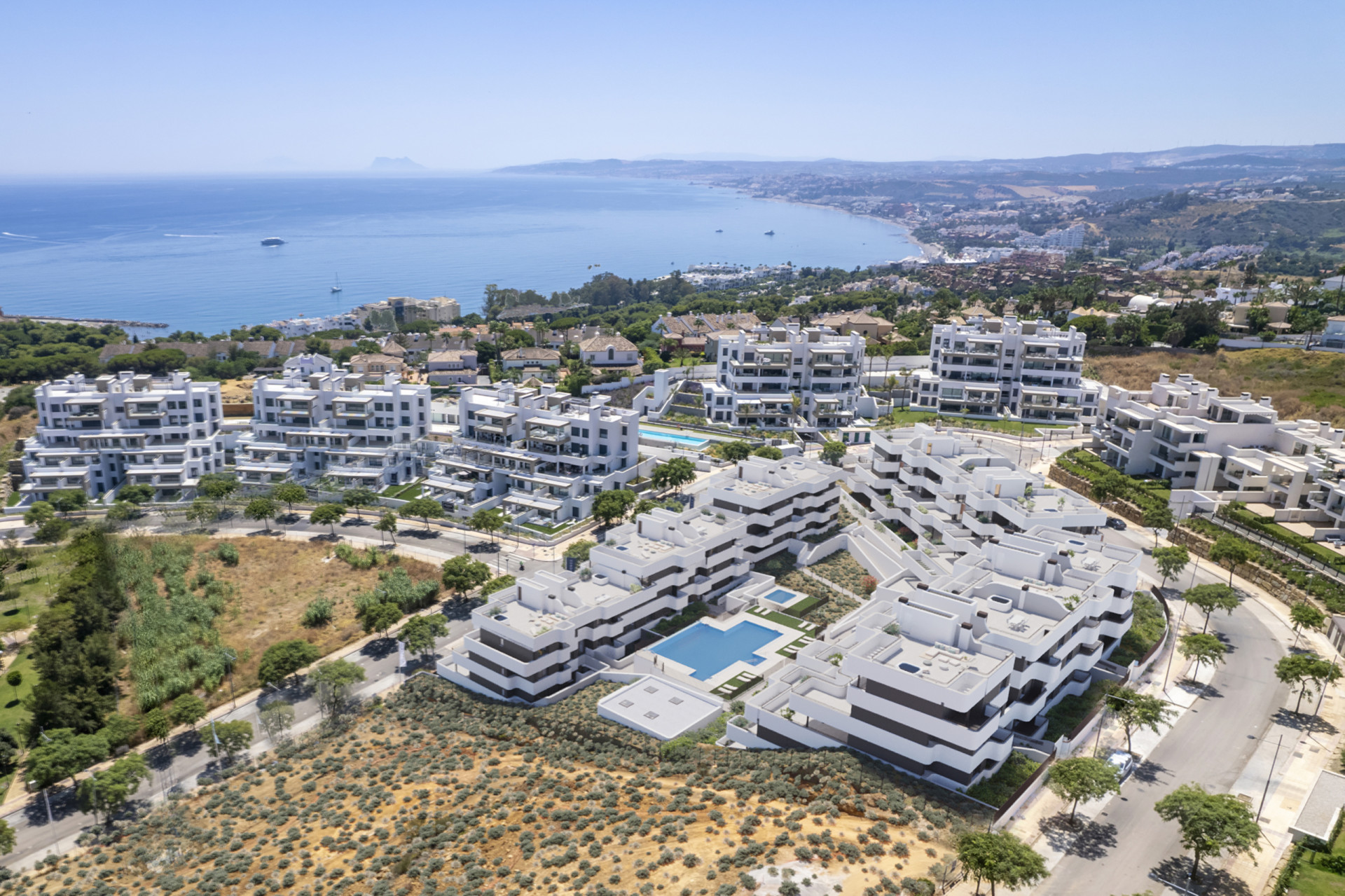 Apartment 2 Bedrooms 2 Bathrooms in Estepona, Costa del Sol