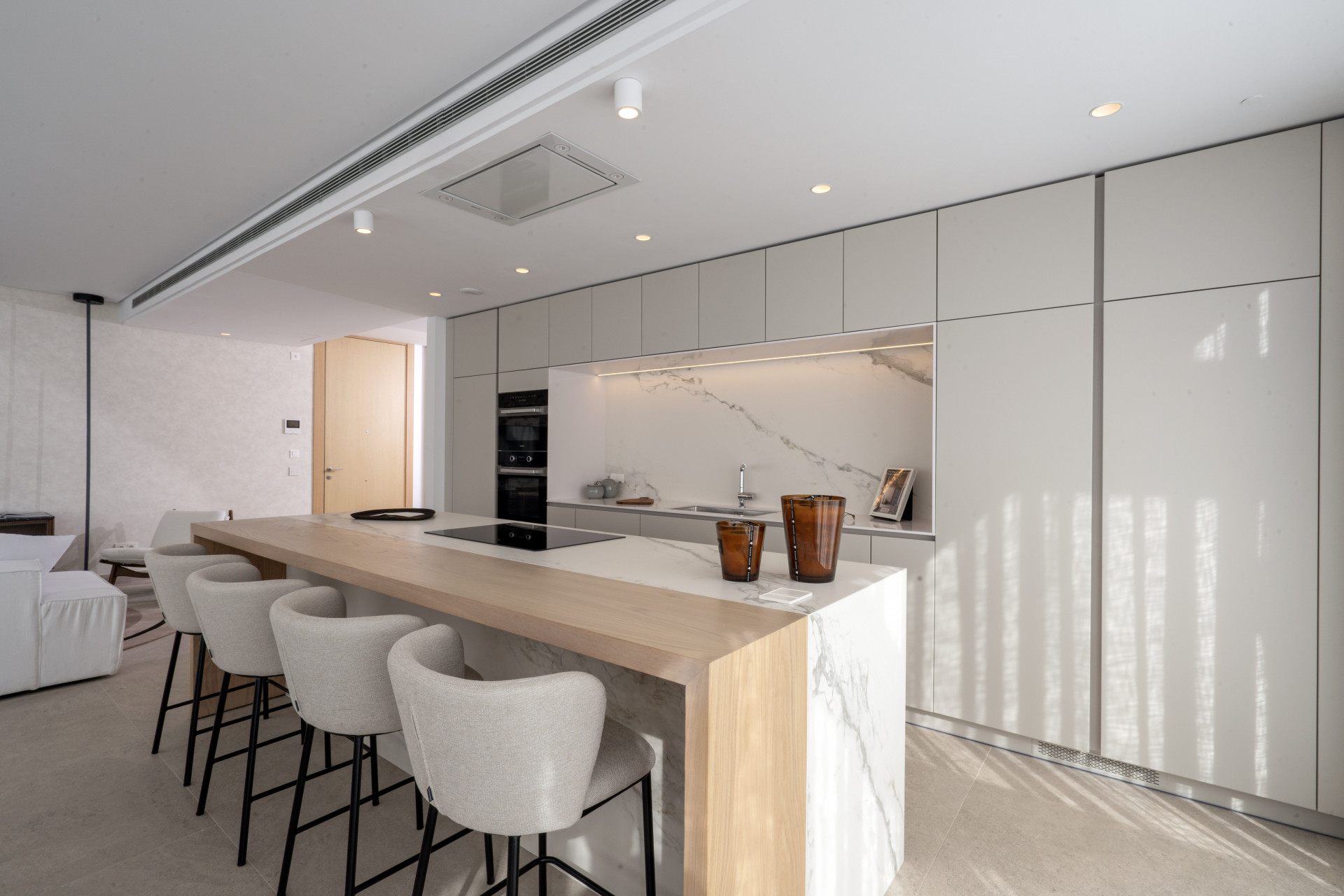 Penthouse 4 Bedrooms 4 Bathrooms in Marbella, Costa del Sol