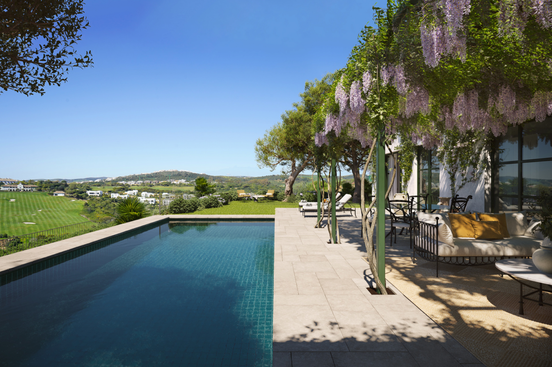 Villa 3 Bedrooms 4 Bathrooms in Casares, Costa del Sol