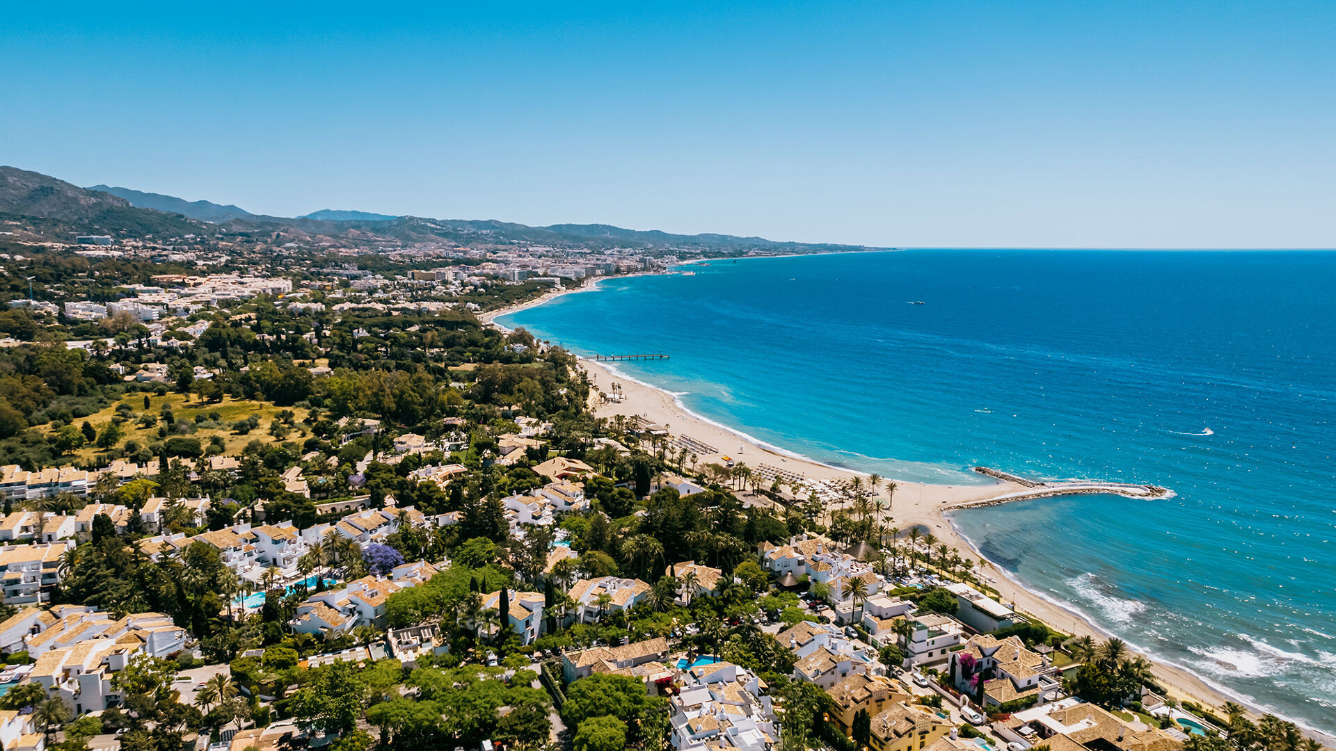 Apartment 2 Bedrooms 2 Bathrooms in Estepona, Costa del Sol