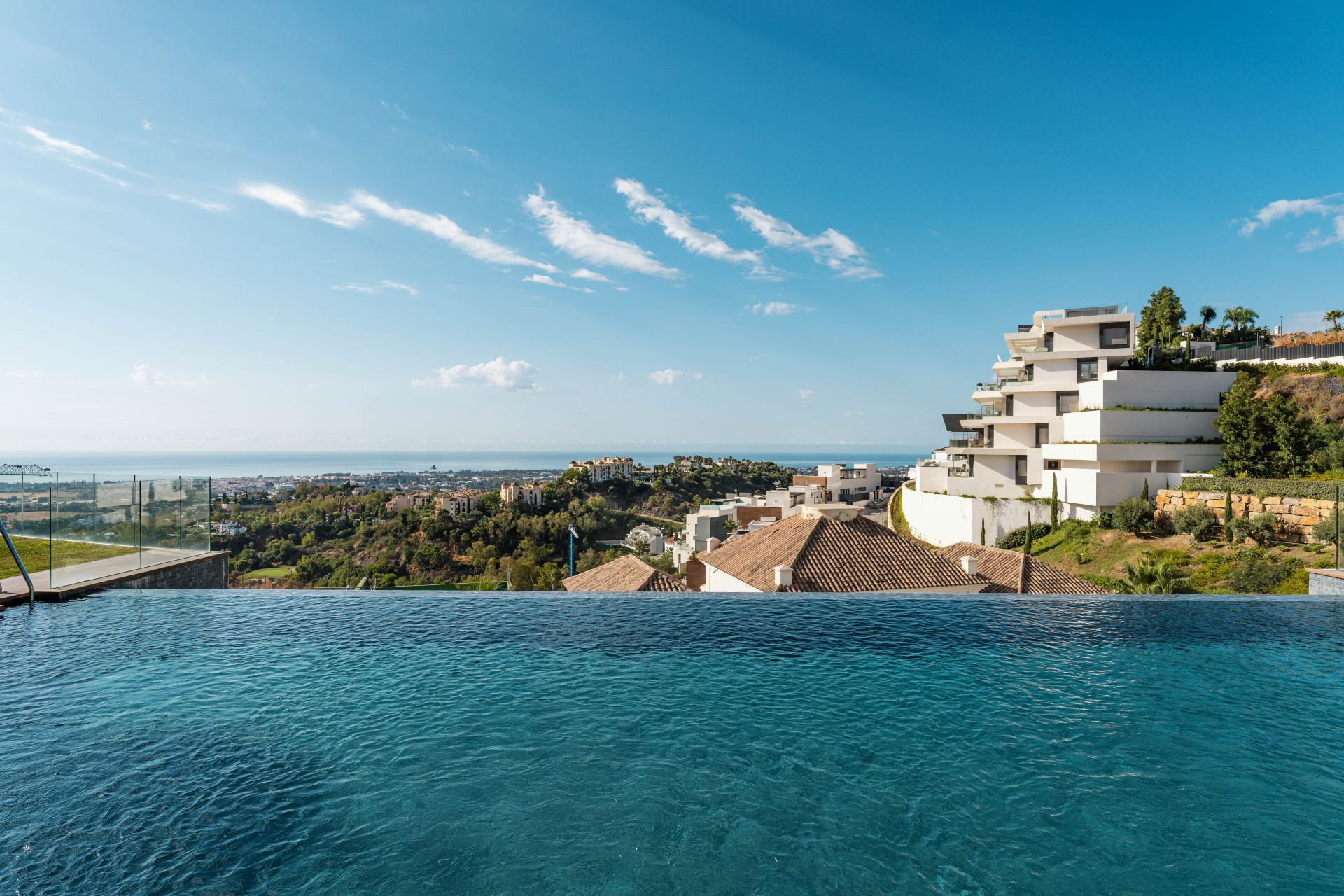 Apartment 3 Bedrooms 2 Bathrooms in Marbella, Costa del Sol