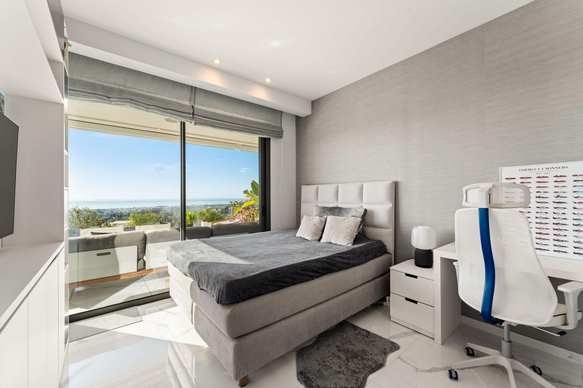 Apartment 3 Bedrooms 2 Bathrooms in Marbella, Costa del Sol