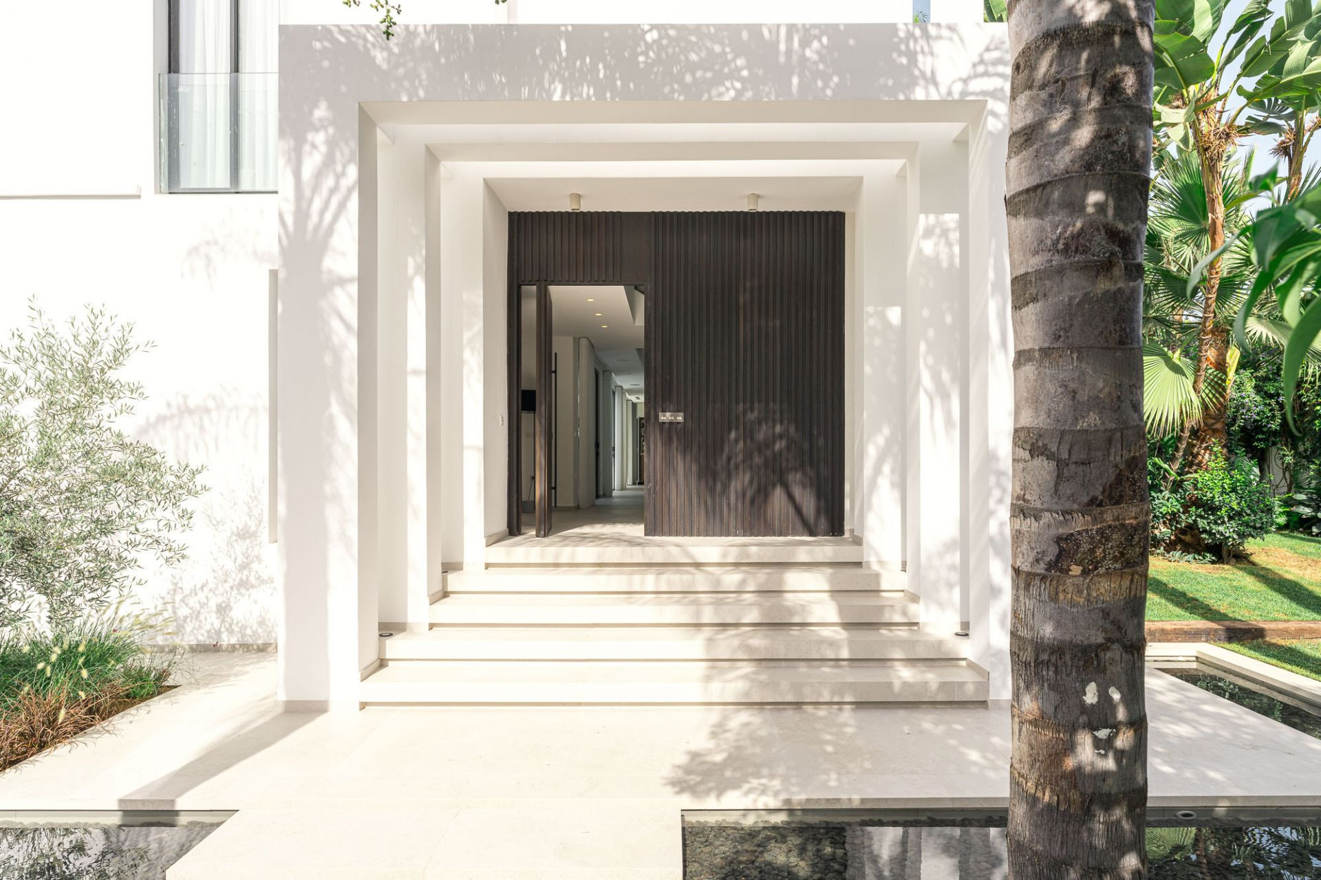 Villa 4 Bedrooms 4 Bathrooms in Marbella, Costa del Sol