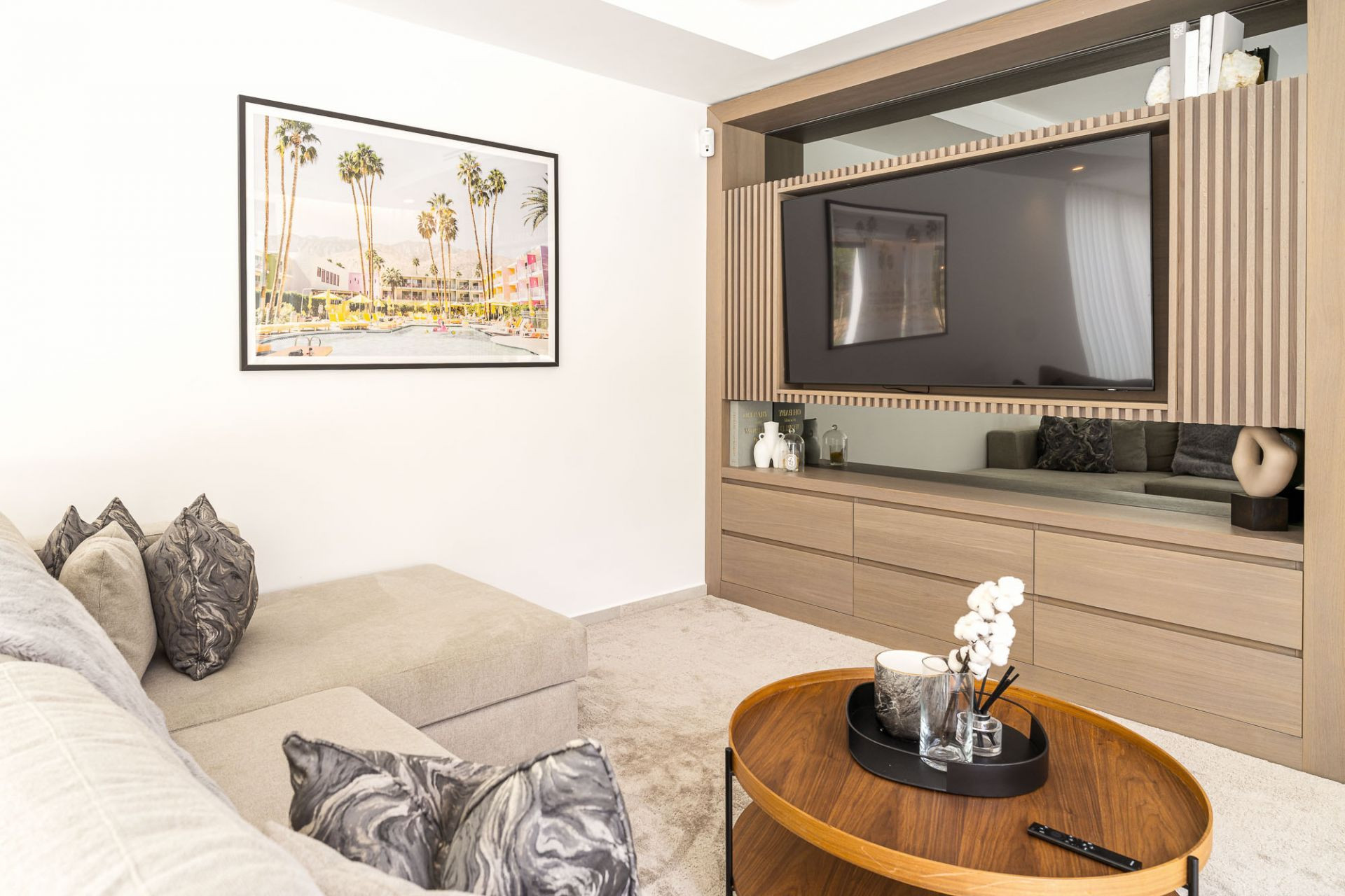 Villa 4 Bedrooms 4 Bathrooms in Marbella, Costa del Sol