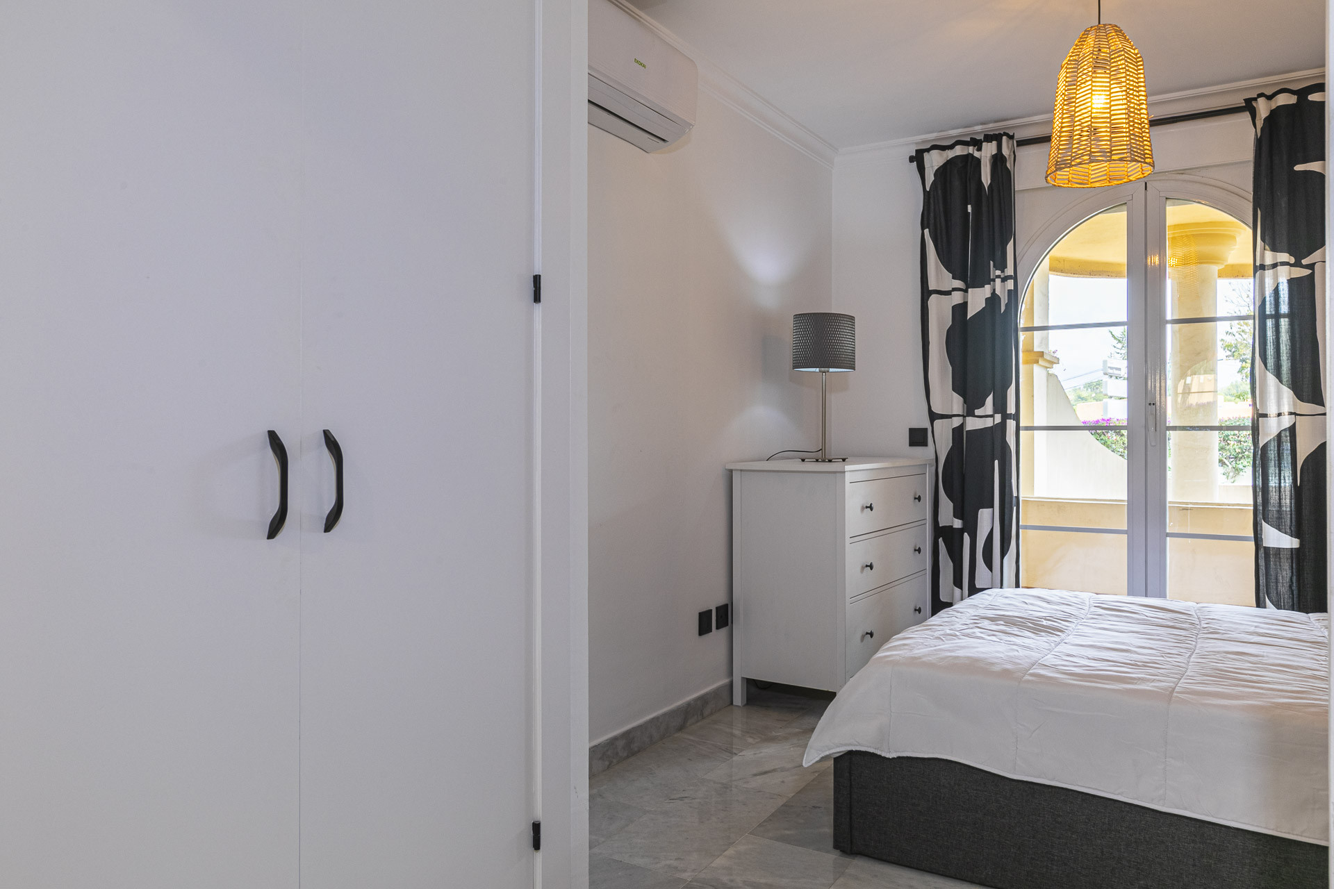 Apartment 2 Bedrooms 2 Bathrooms in Marbella, Costa del Sol