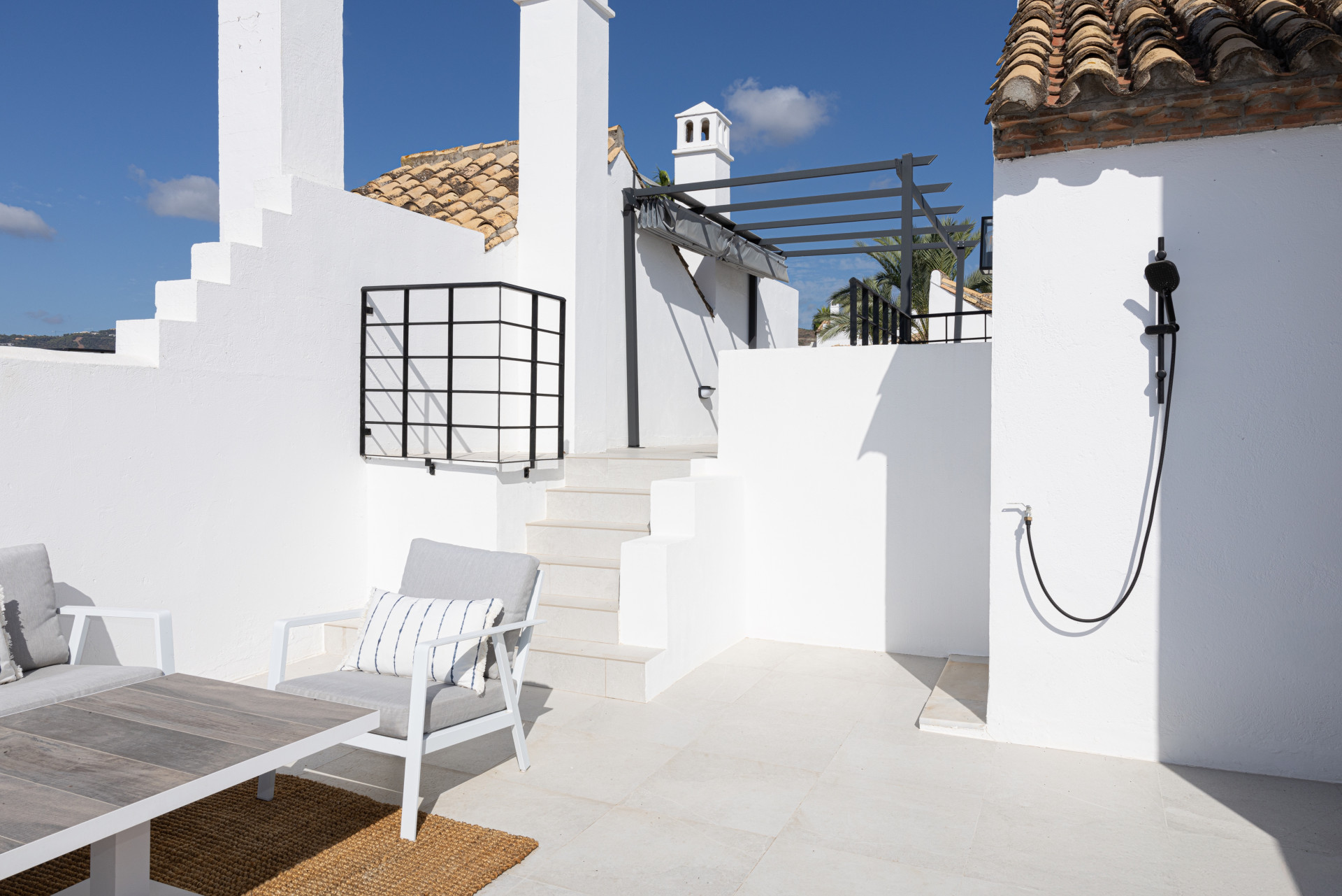 Town House 3 Bedrooms 4 Bathrooms in Marbella, Costa del Sol