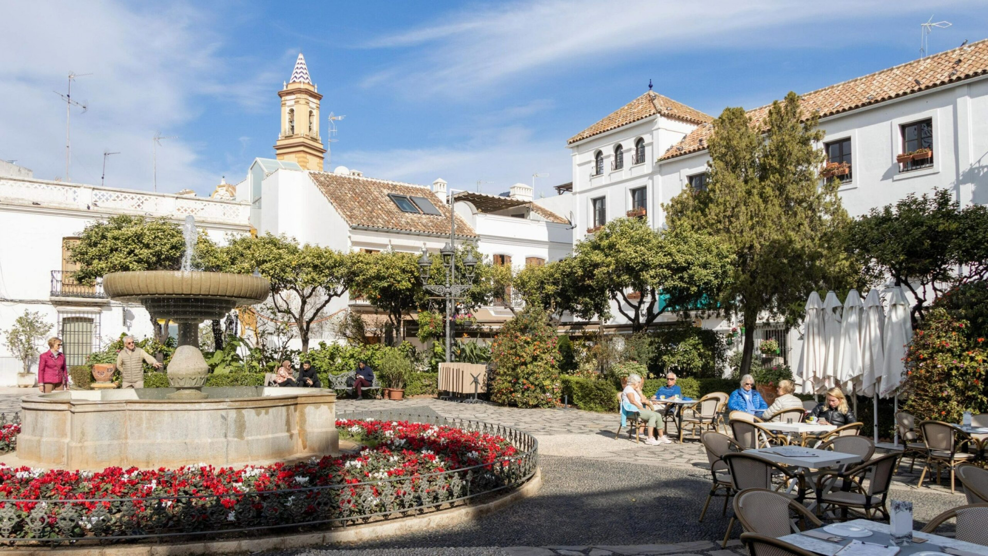 Apartment 3 Bedrooms 2 Bathrooms in Marbella, Costa del Sol