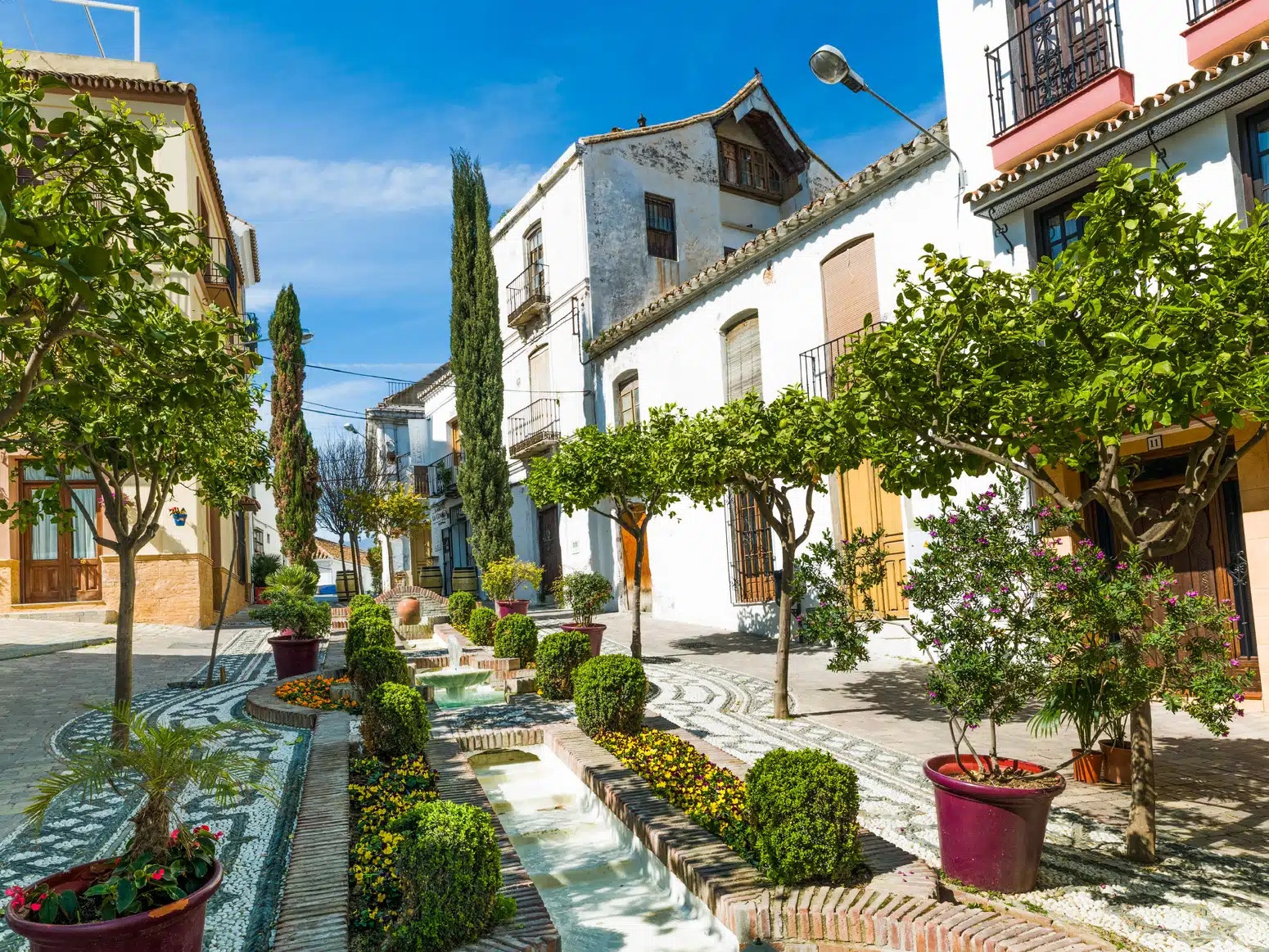 Apartment 2 Bedrooms 2 Bathrooms in Casares, Costa del Sol