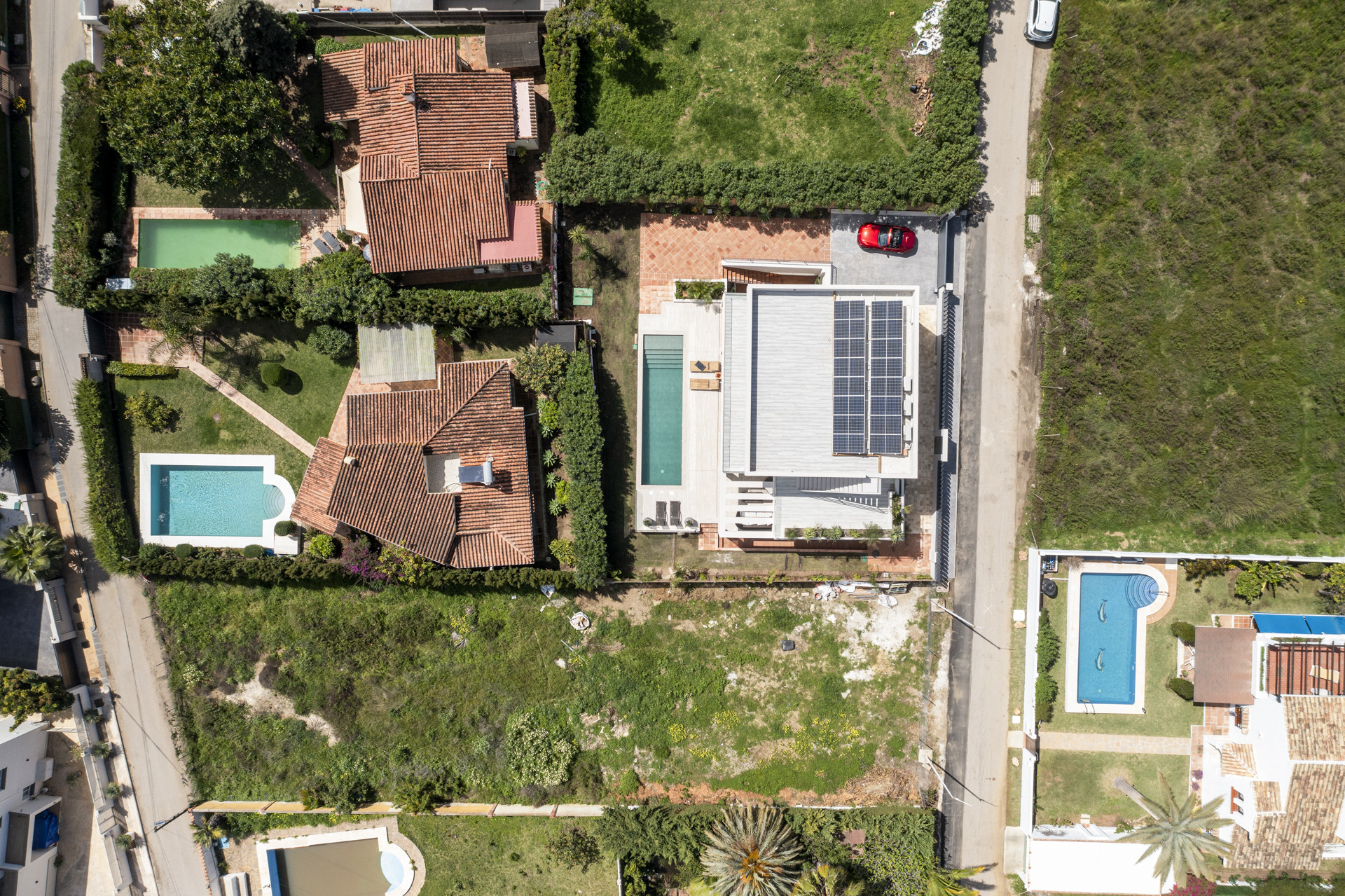 Villa 5 Bedrooms 5 Bathrooms in Linda Vista Baja, Costa del Sol