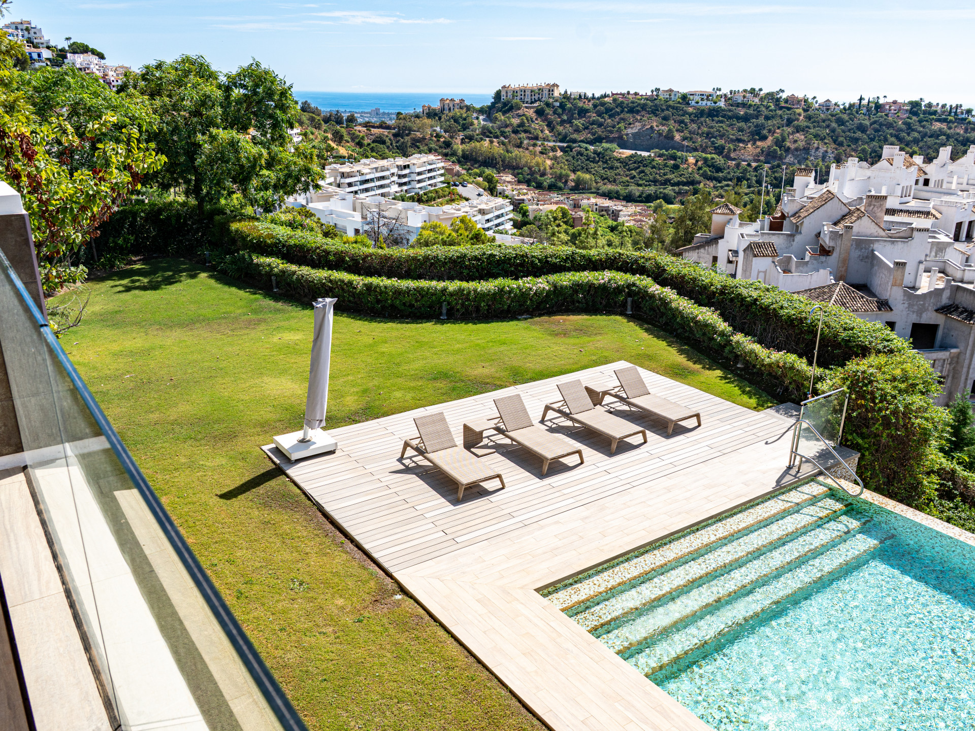 Villa 9 Bedrooms 9 Bathrooms in Benahavis, Costa del Sol