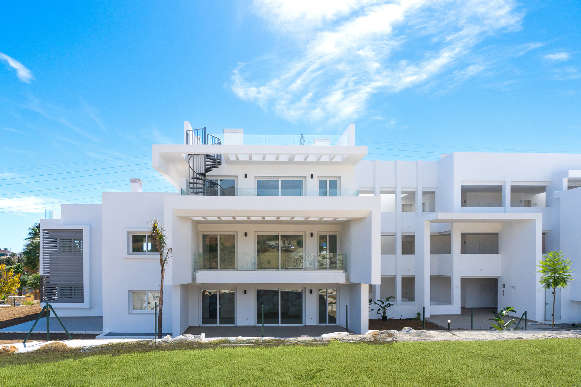 Apartment 2 Bedrooms 2 Bathrooms in Casares, Costa del Sol