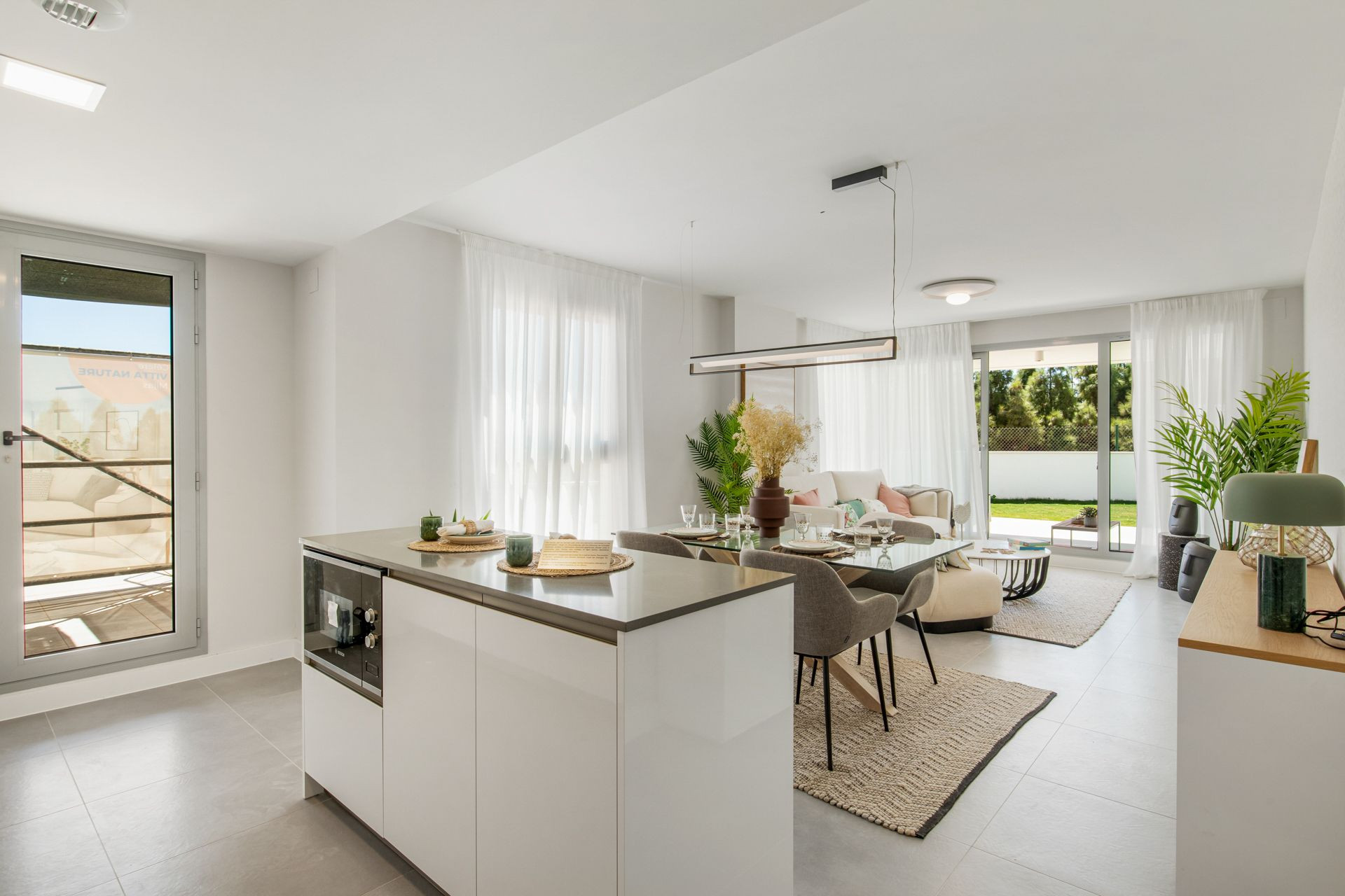 Apartment 4 Bedrooms 3 Bathrooms in Mijas, Costa del Sol