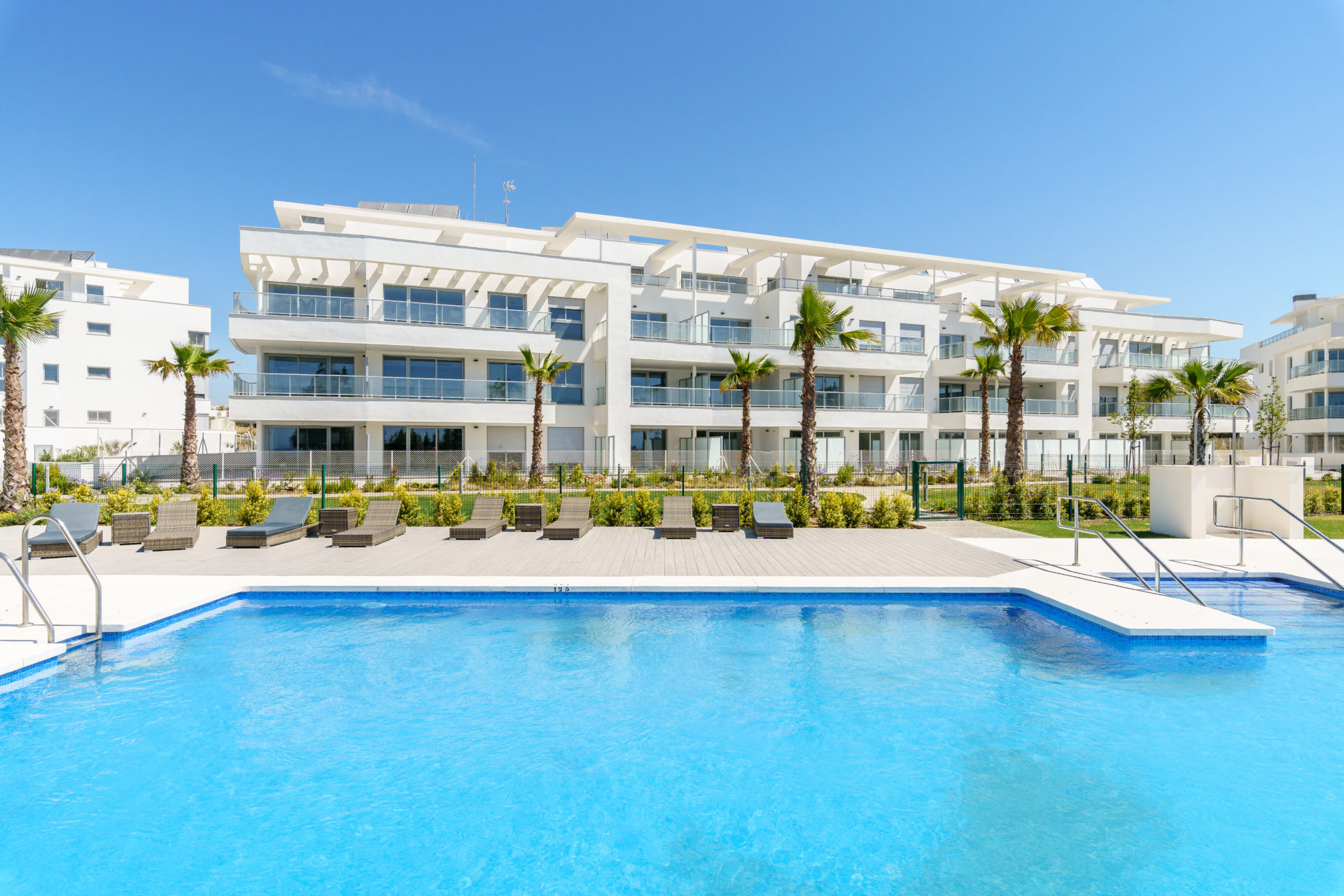 Apartment 4 Bedrooms 3 Bathrooms in Mijas, Costa del Sol