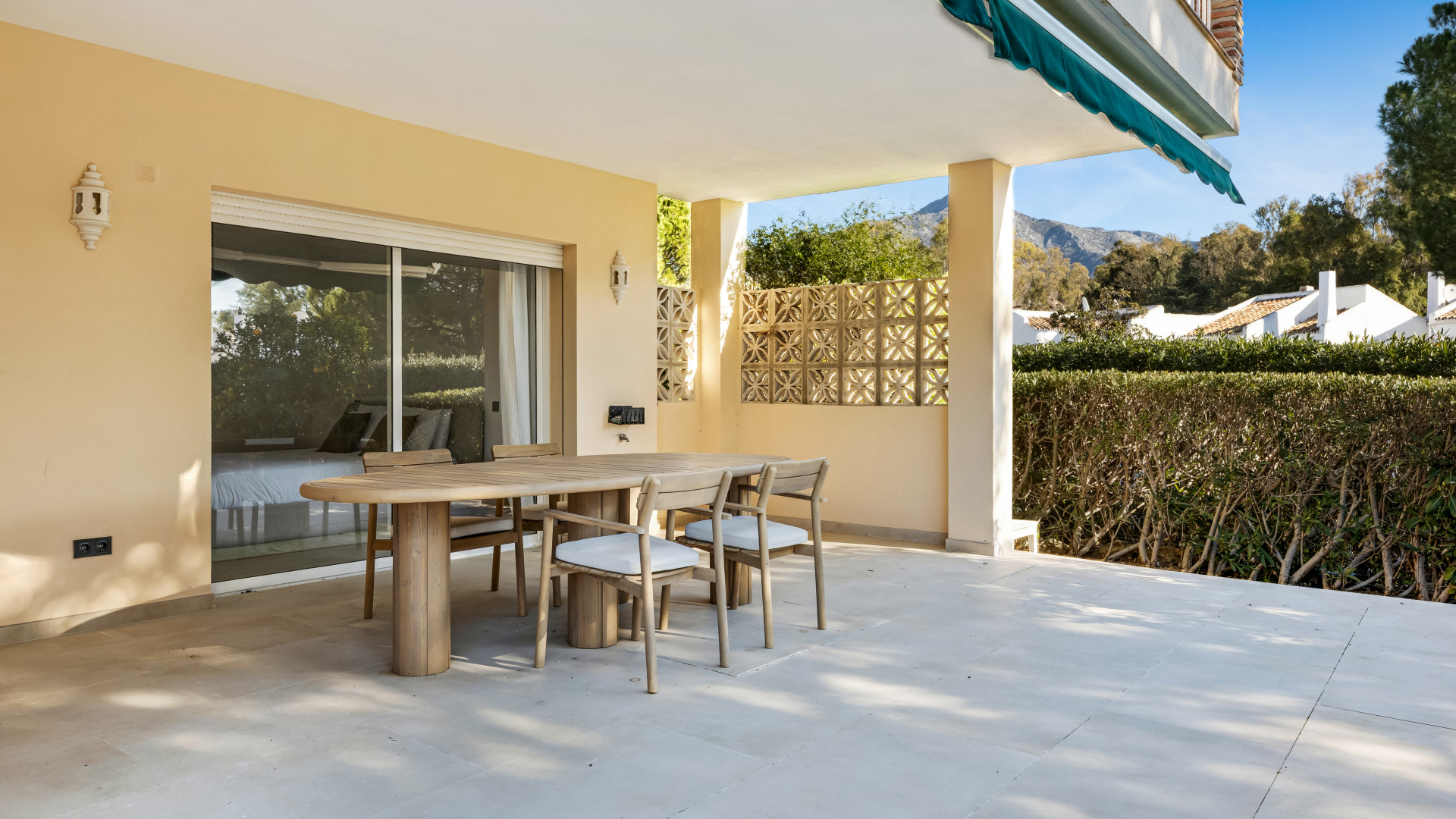Apartment 3 Bedrooms 2 Bathrooms in Marbella, Costa del Sol