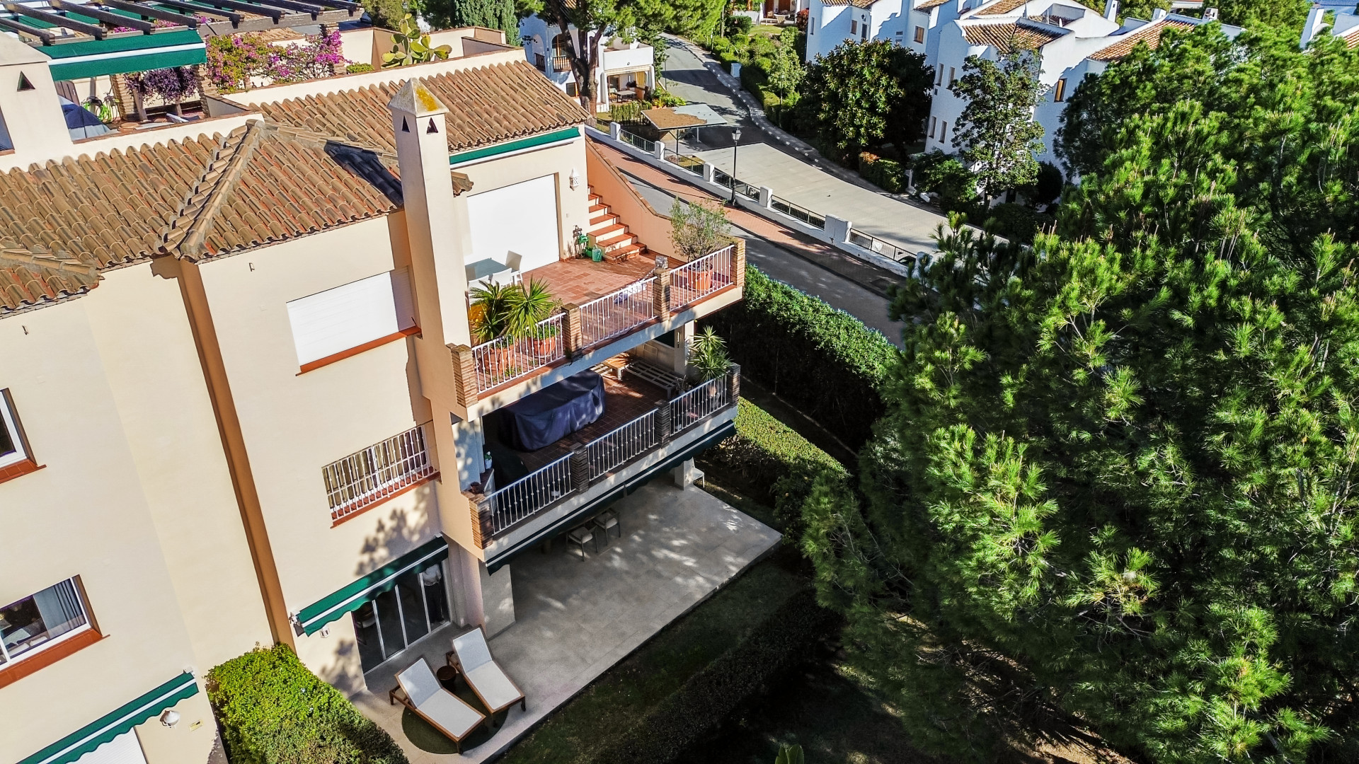 Apartment 3 Bedrooms 2 Bathrooms in Marbella, Costa del Sol