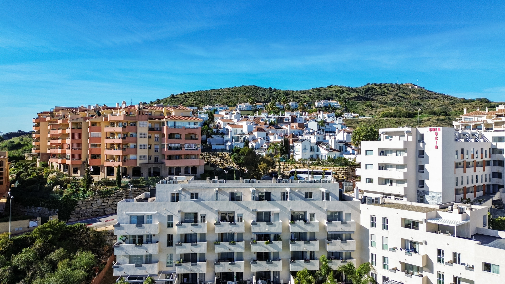 Penthouse 3 Bedrooms 2 Bathrooms in Mijas Costa, Costa del Sol