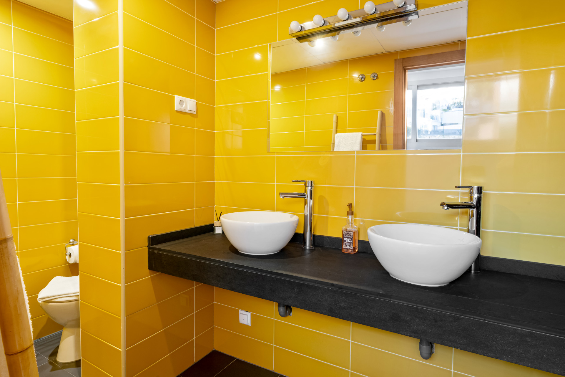 Penthouse 3 Bedrooms 2 Bathrooms in Mijas Costa, Costa del Sol