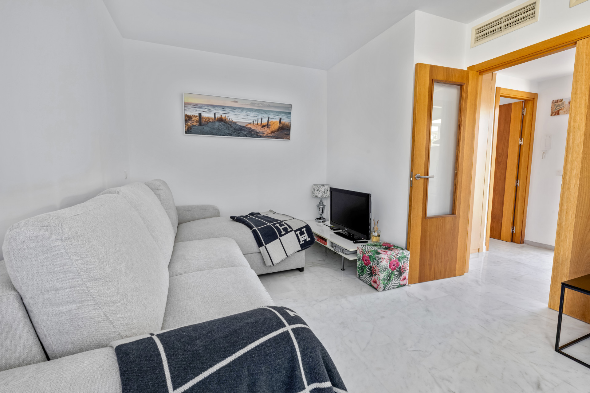 Penthouse 3 Bedrooms 2 Bathrooms in Mijas Costa, Costa del Sol