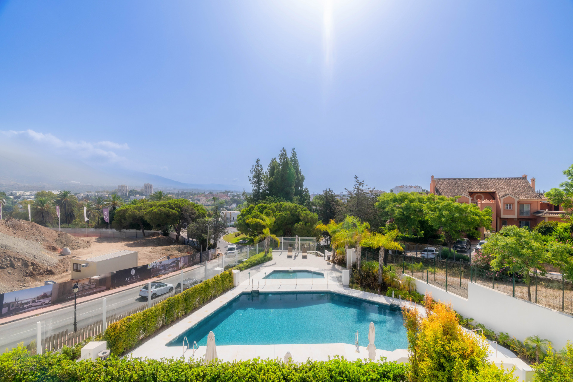 Villa 4 Bedrooms 4 Bathrooms in Marbella, Costa del Sol