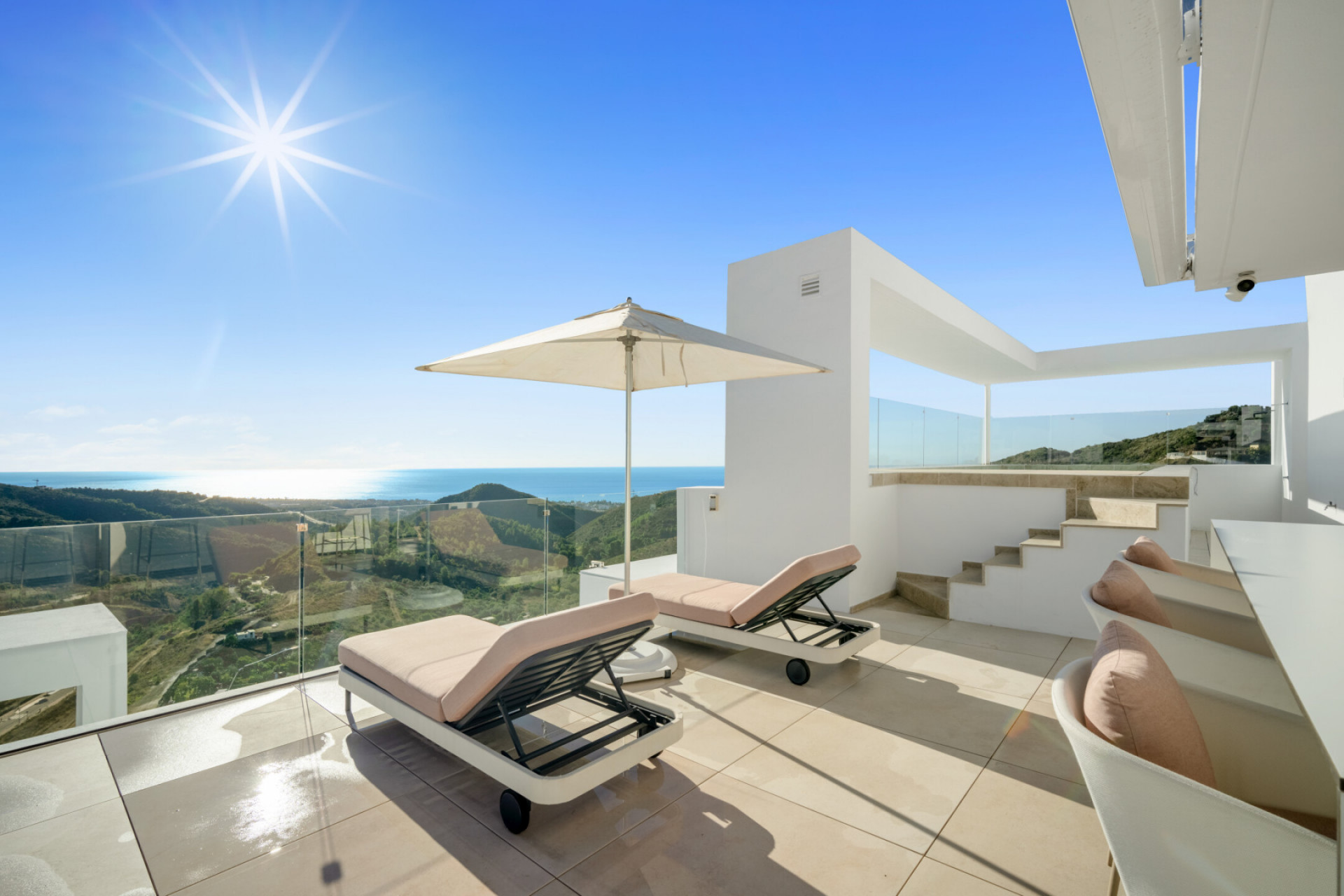 Duplex Penthouse 3 Bedrooms 3 Bathrooms in Marbella, Costa del Sol