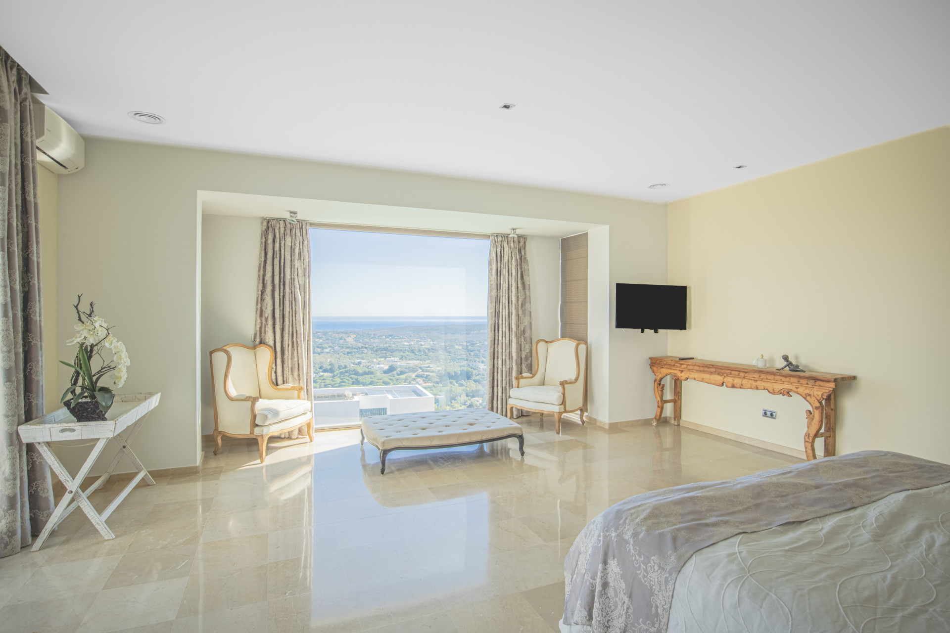House · La Reserva thumbnail 4