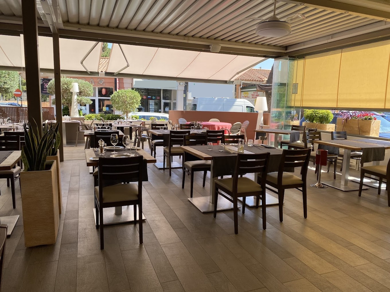 Restaurant · Marbella Este — 1
