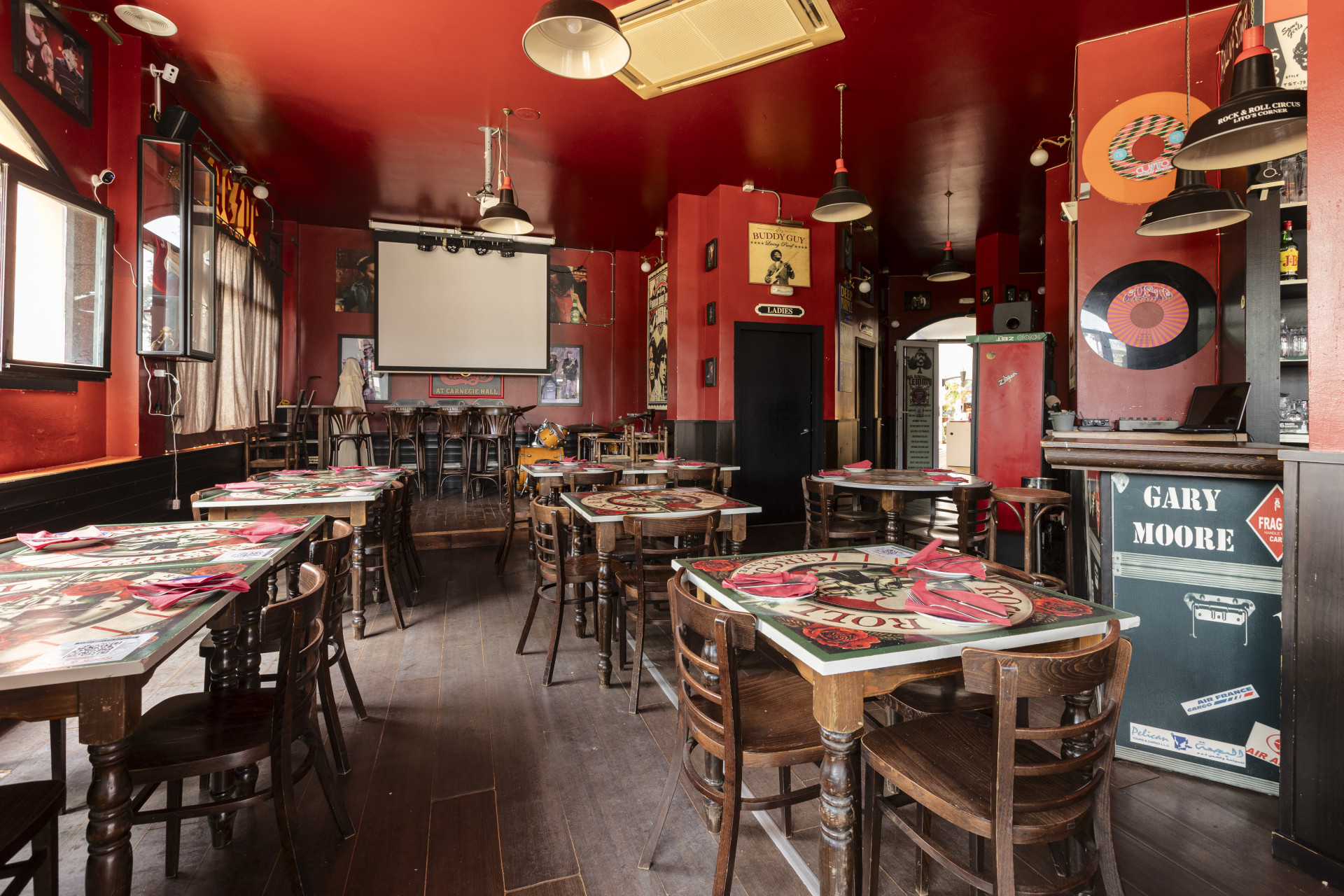 Restaurant · Novo Sancti Petri thumbnail 2