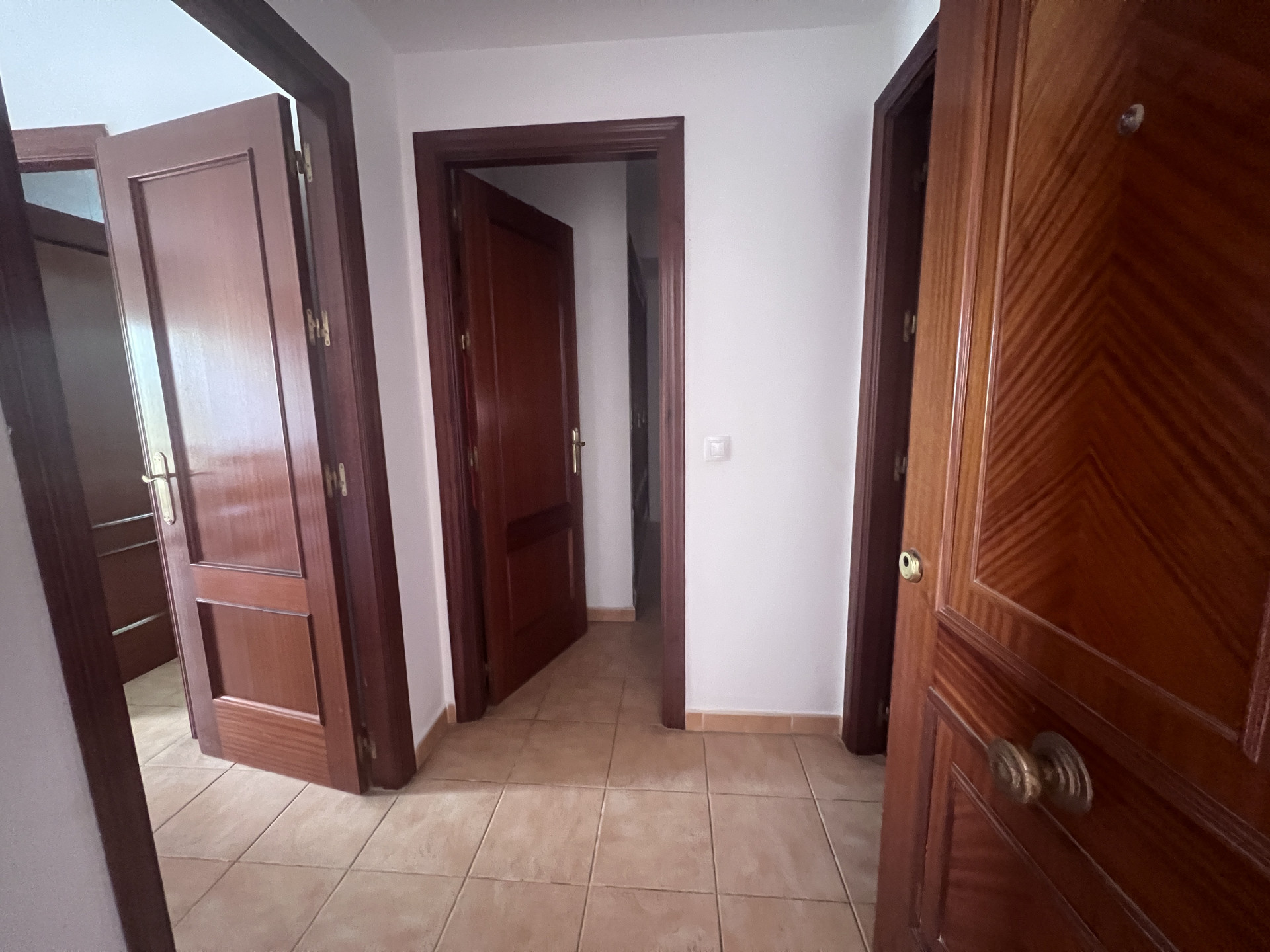 Ground Floor Apartment thumbnail 3