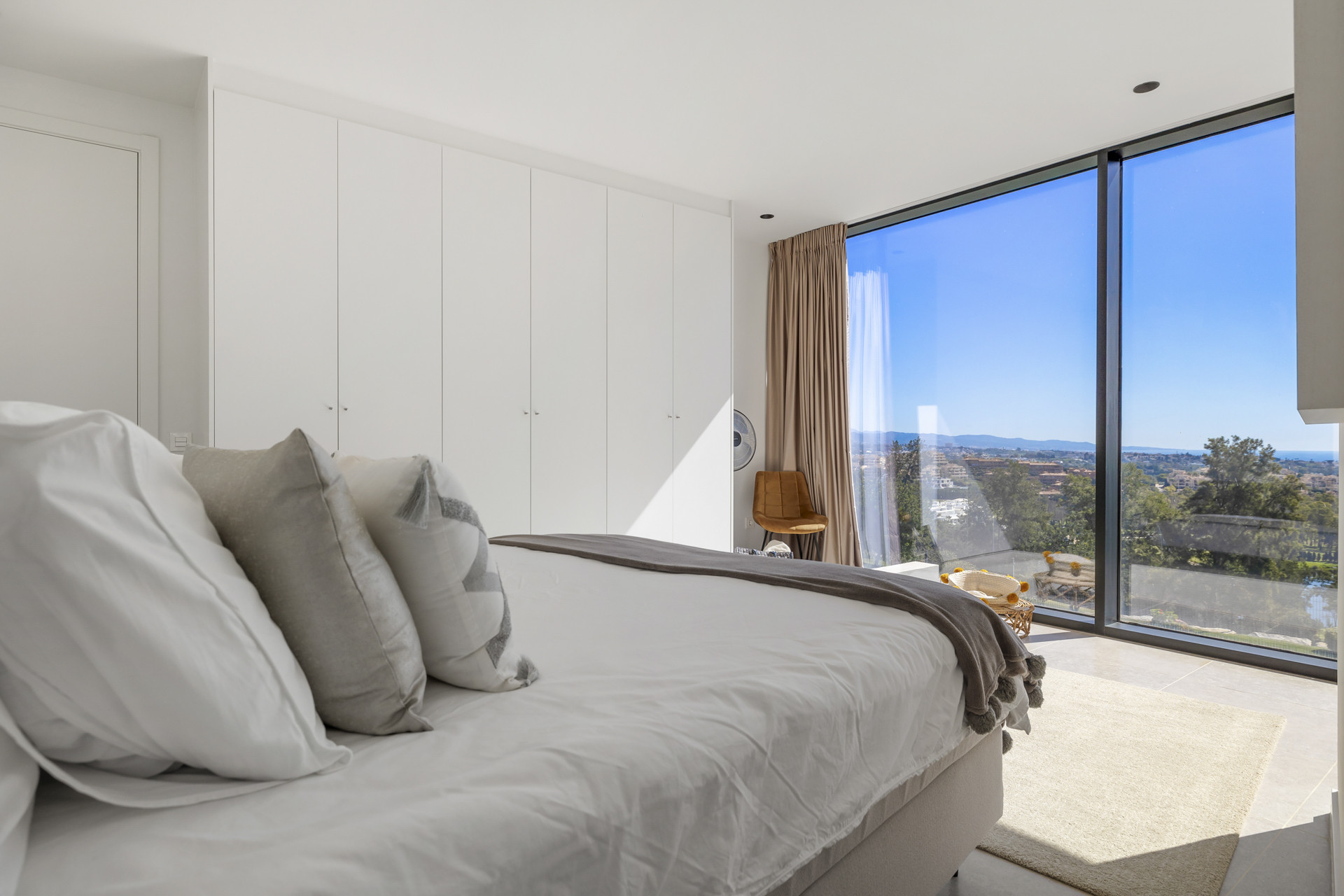 5 bedrooms Malaga Benahavis