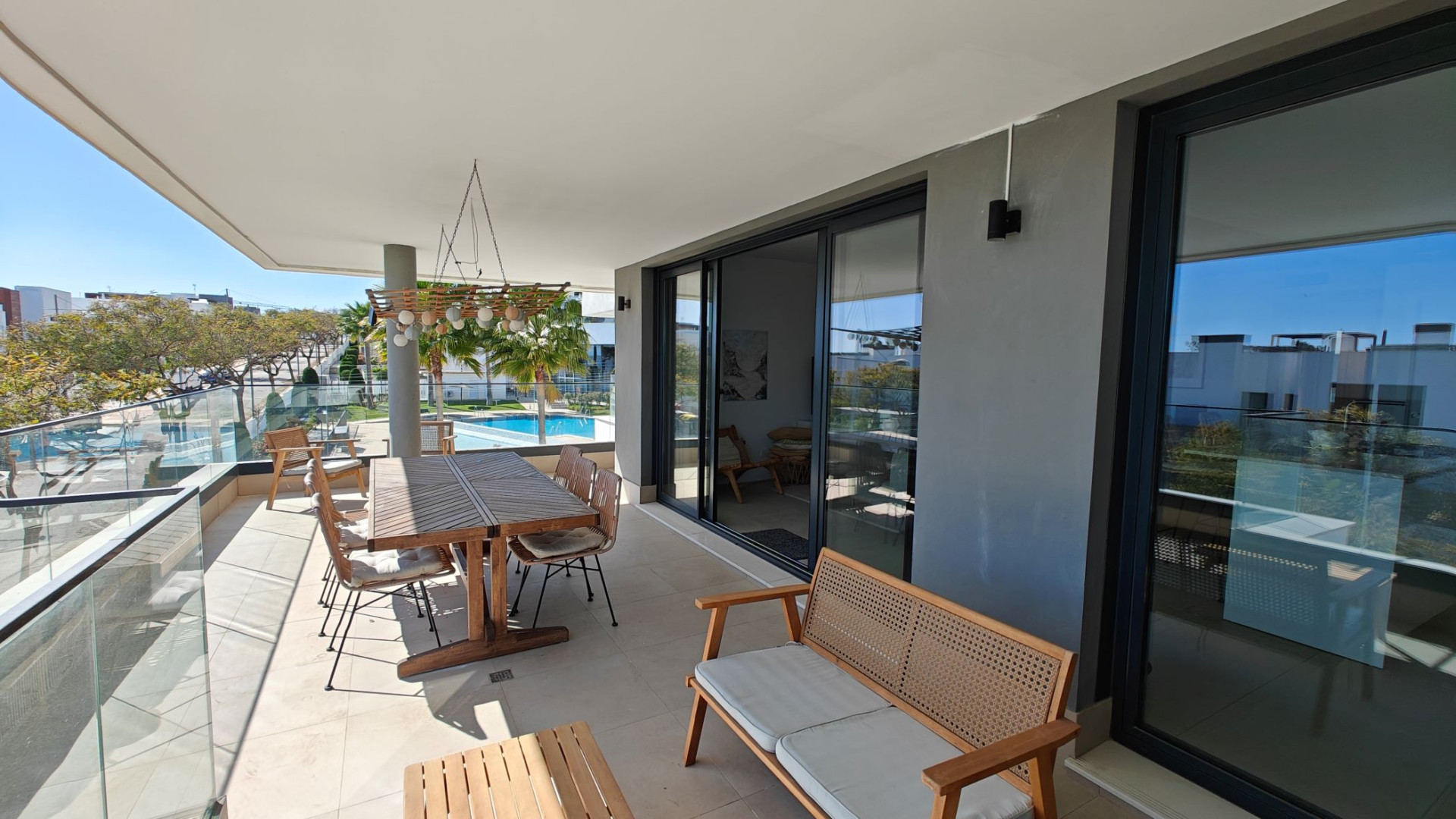 Apartment de 4 dormitorios en Estepona Centre