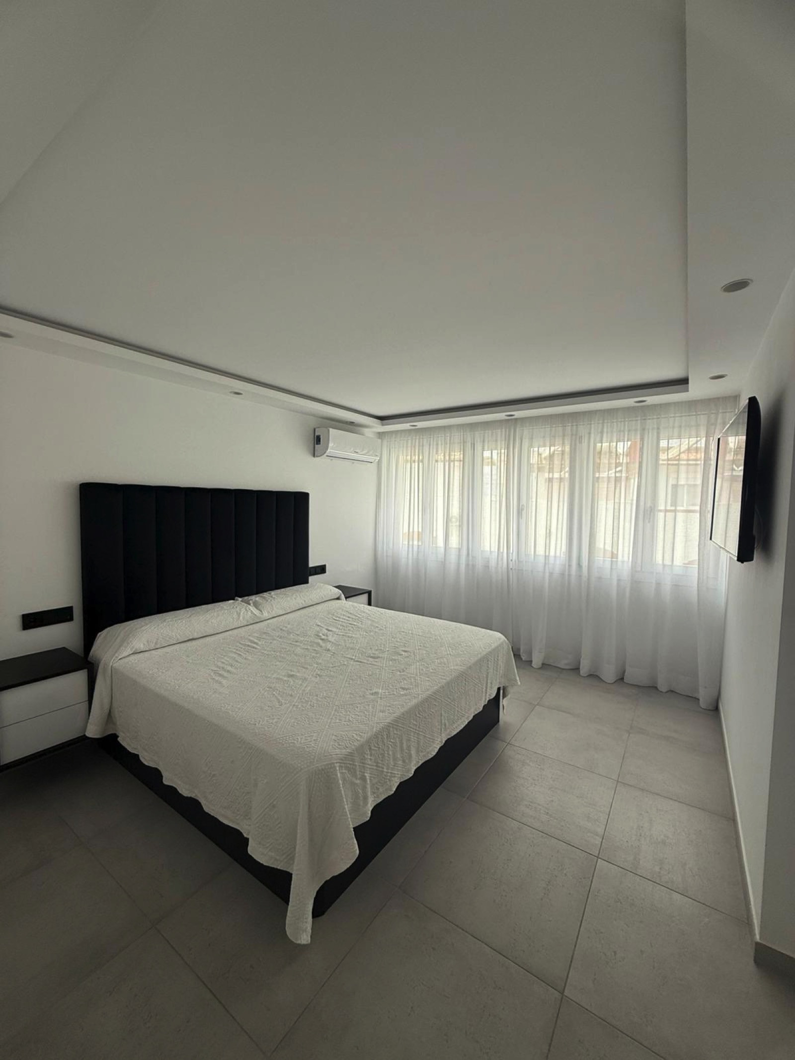 Town House de 4 dormitorios en Bello Horizonte
