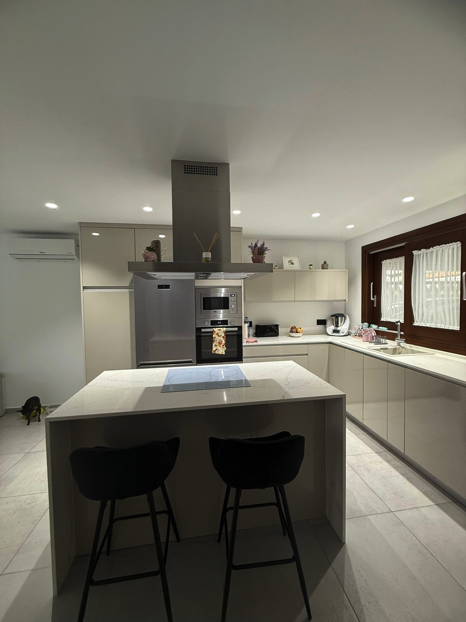 Town House de 4 dormitorios en Bello Horizonte