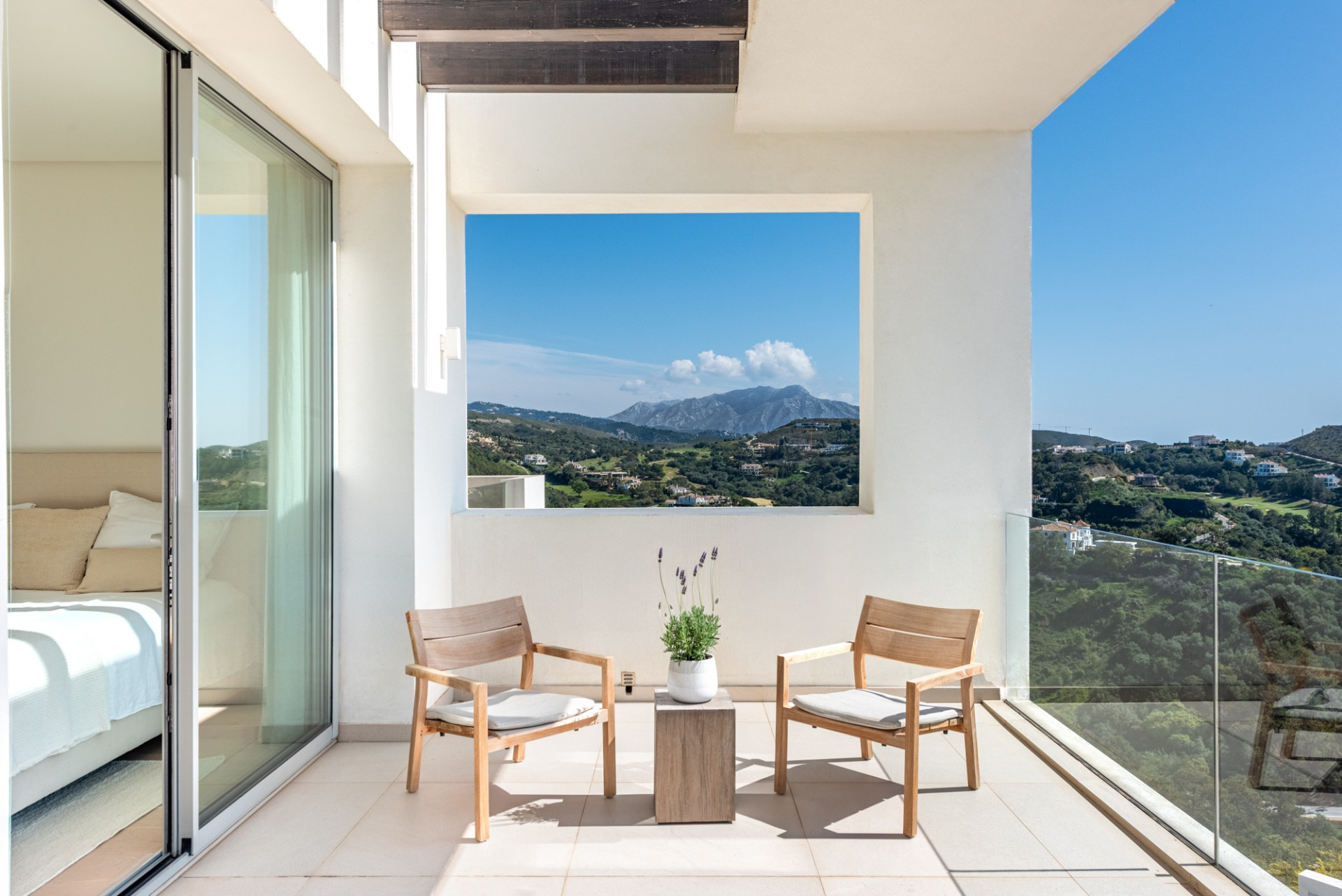 Penthouse de 4 dormitorios en Marbella Club Hills