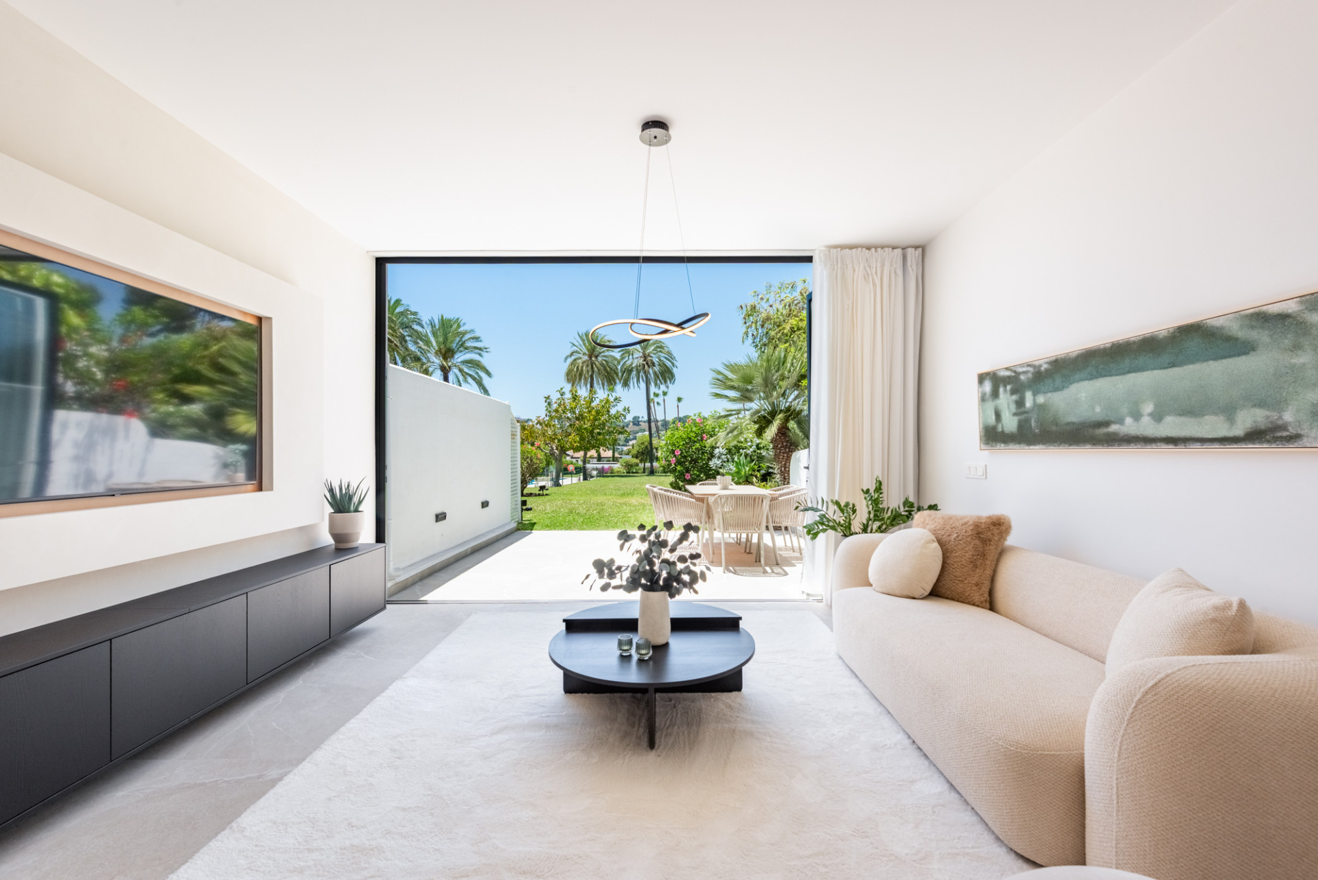 Town House de 4 dormitorios en Nueva Andalucia