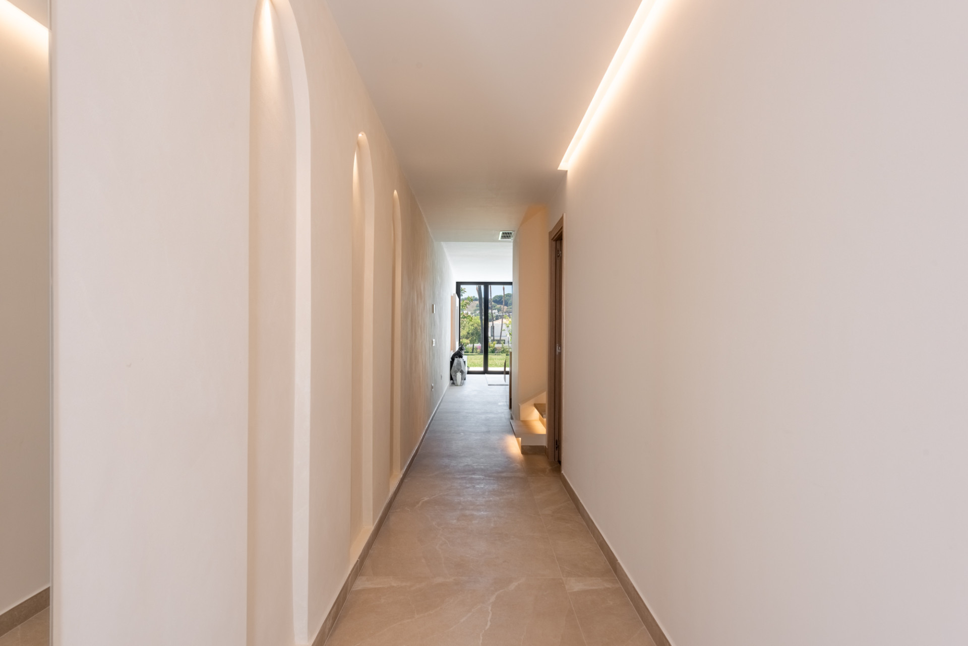 Town House de 4 dormitorios en Nueva Andalucia
