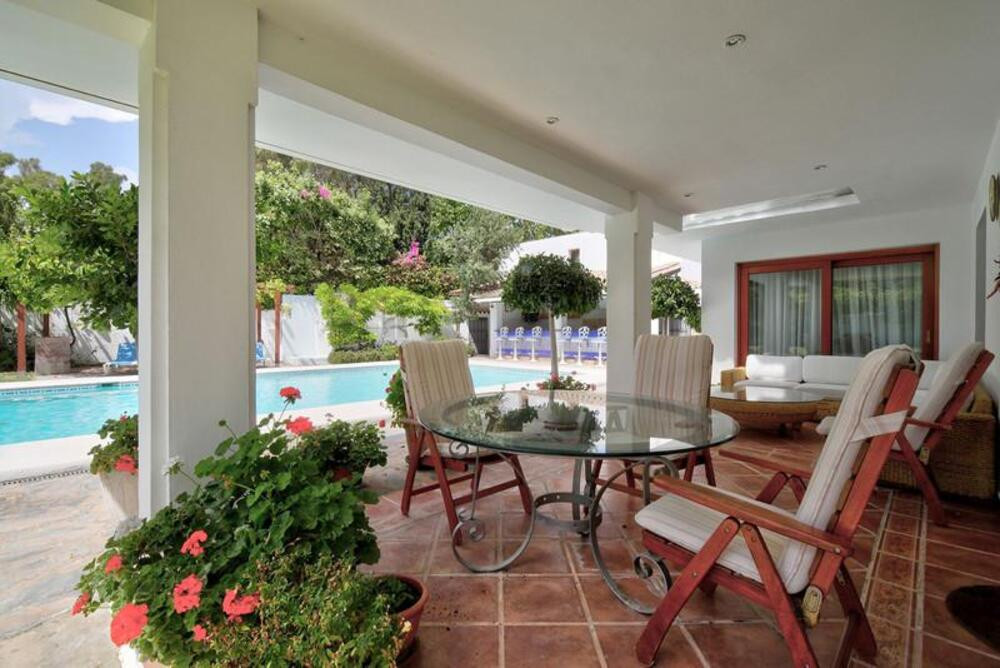Villa de 5 dormitorios en New Golden Mile
