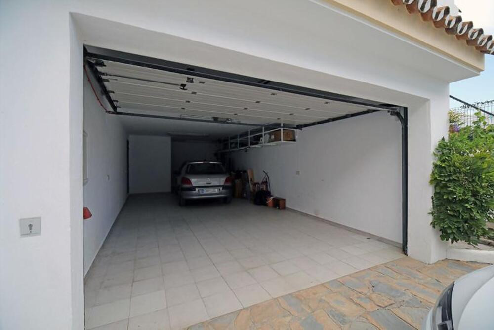 Villa de 5 dormitorios en New Golden Mile