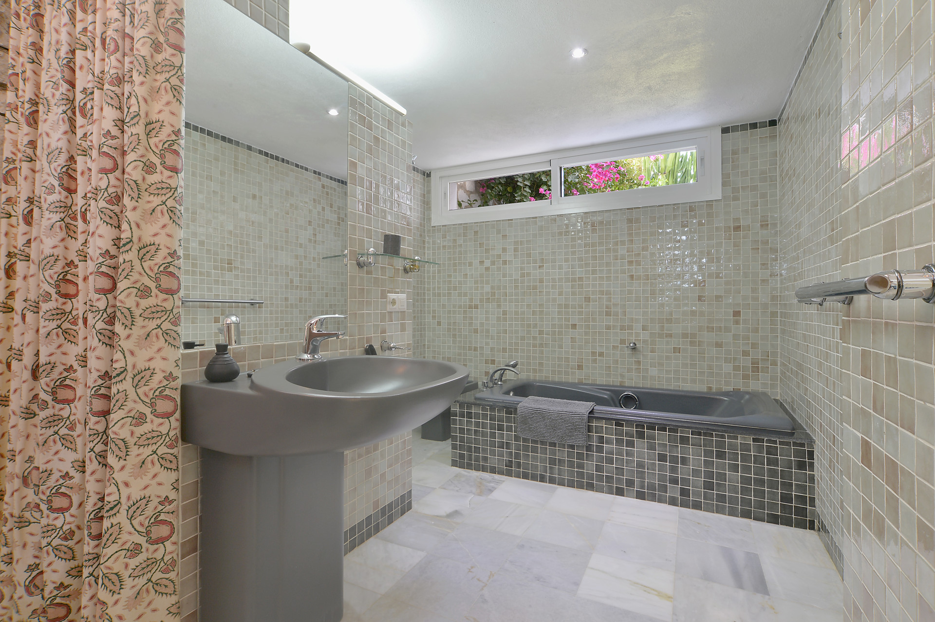 Villa de 5 dormitorios en Elviria
