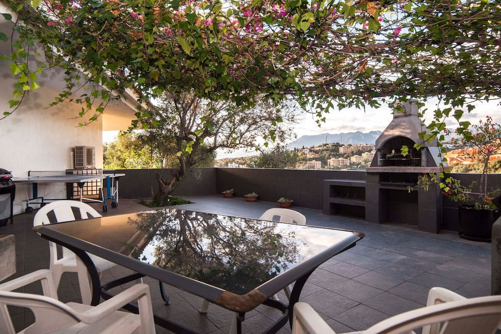 Villa de 5 dormitorios en Elviria