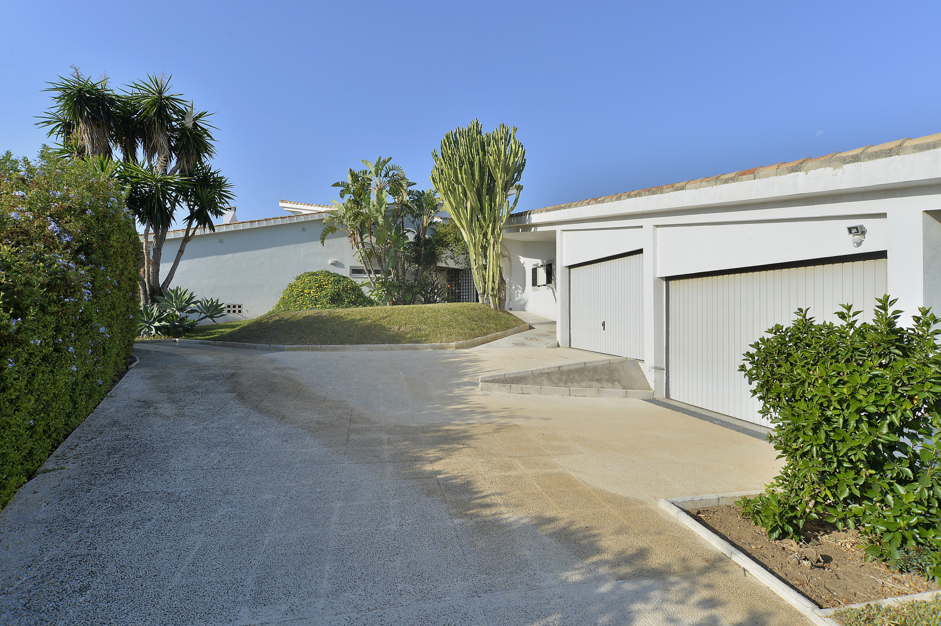 Villa de 5 dormitorios en Elviria