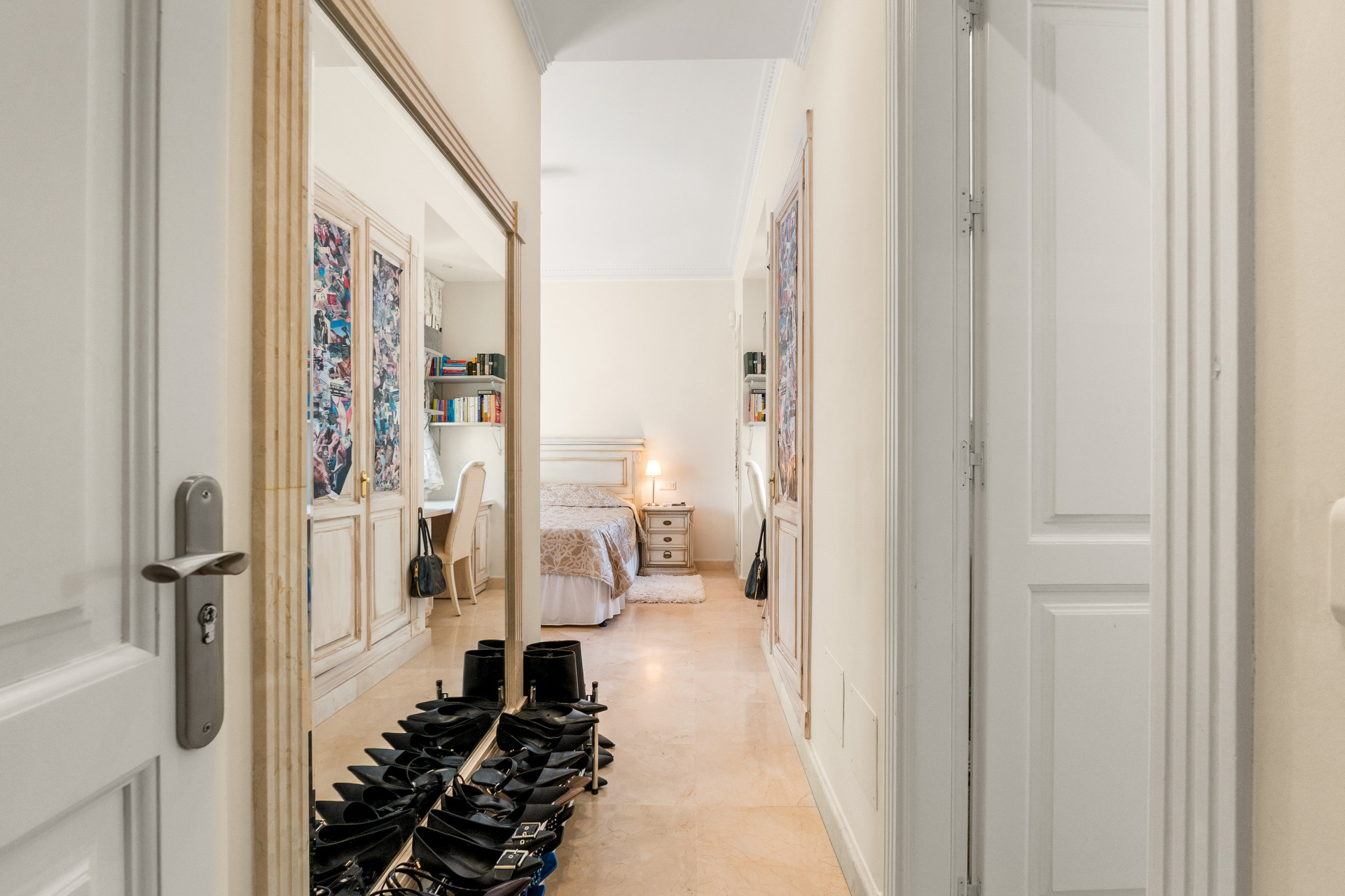 Villa de 5 dormitorios en Nueva Andalucia